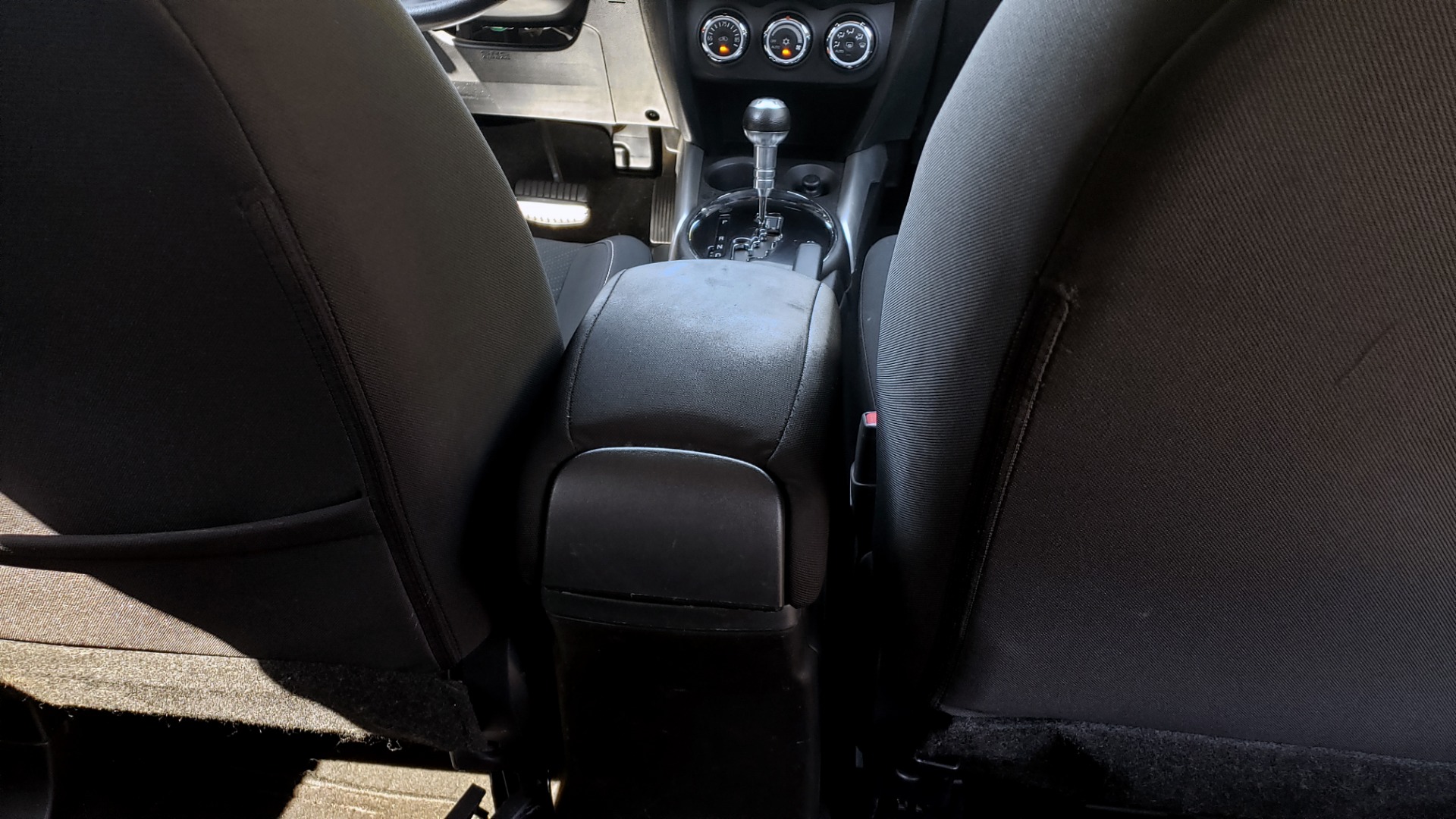 Used 2013 Mitsubishi OUTLANDER SPORT SE / 2WD / 4-DR SUV / CVT TRANS / PREMIUM SOUND / REARVIEW for sale Sold at Formula Imports in Charlotte NC 28227 70