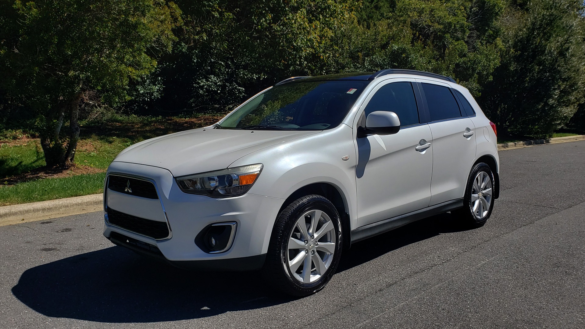 Used 2013 Mitsubishi OUTLANDER SPORT SE / 2WD / 4-DR SUV / CVT TRANS / PREMIUM SOUND / REARVIEW for sale Sold at Formula Imports in Charlotte NC 28227 1
