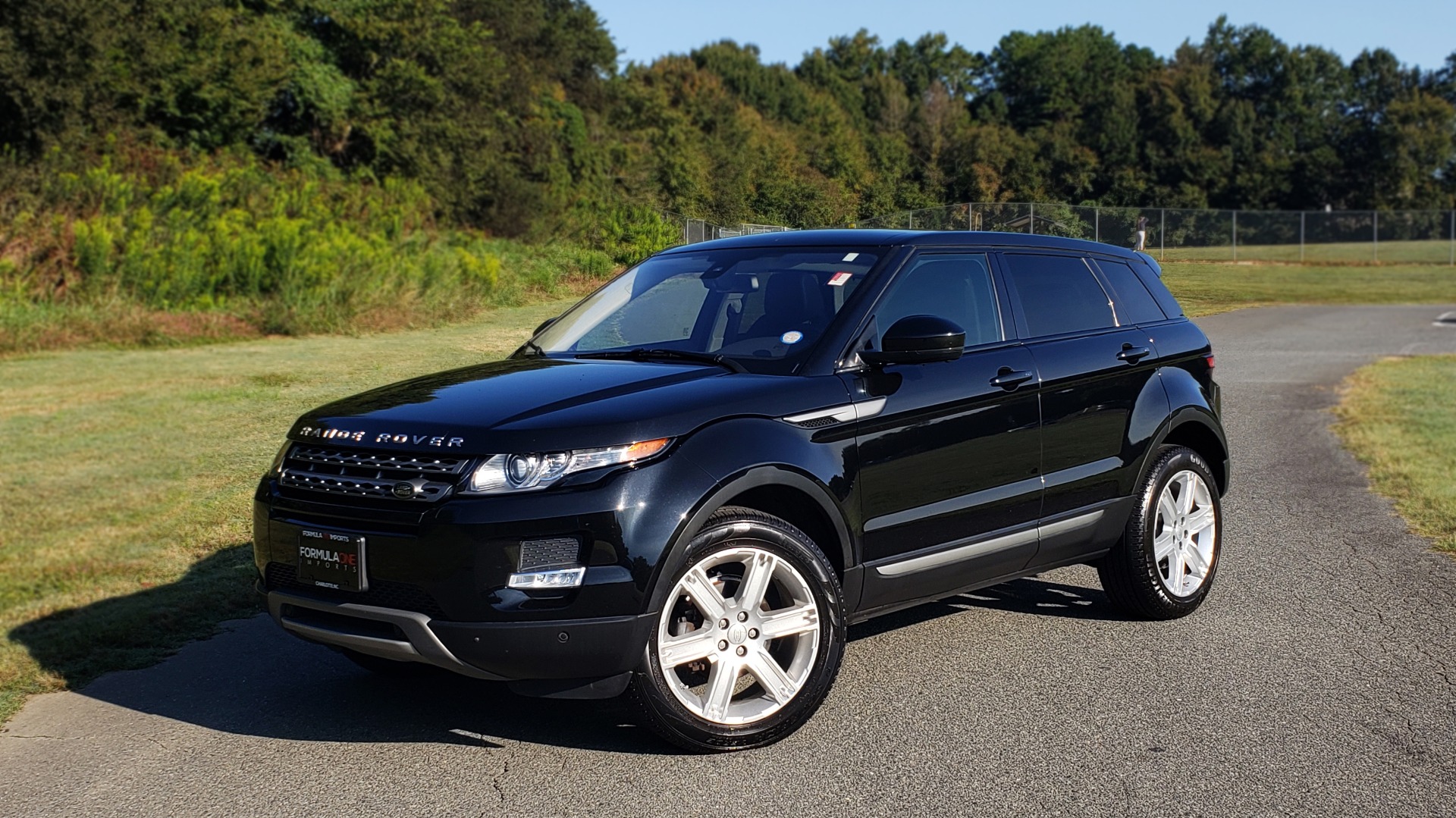 Used 2015 Land Rover RANGE ROVER EVOQUE PURE PREMIUM / PURE PLUS / CLIMATE COMFORT / REARVIEW for sale Sold at Formula Imports in Charlotte NC 28227 1