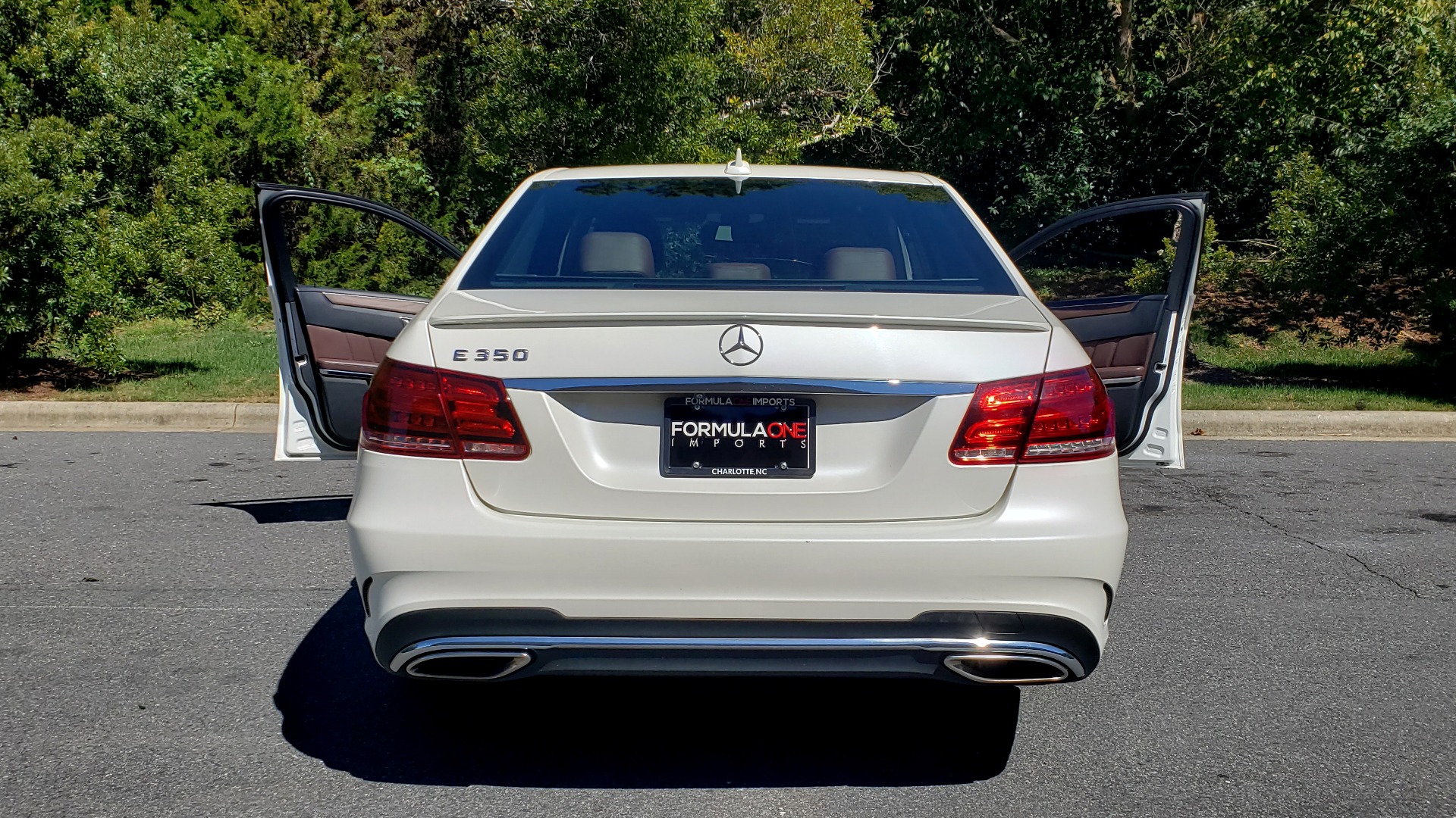 Used 2014 Mercedes-Benz E-CLASS E 350 SPORT / PREM 1 PKG / NAV / LIGHTING / KEYLESS-GO for sale Sold at Formula Imports in Charlotte NC 28227 27