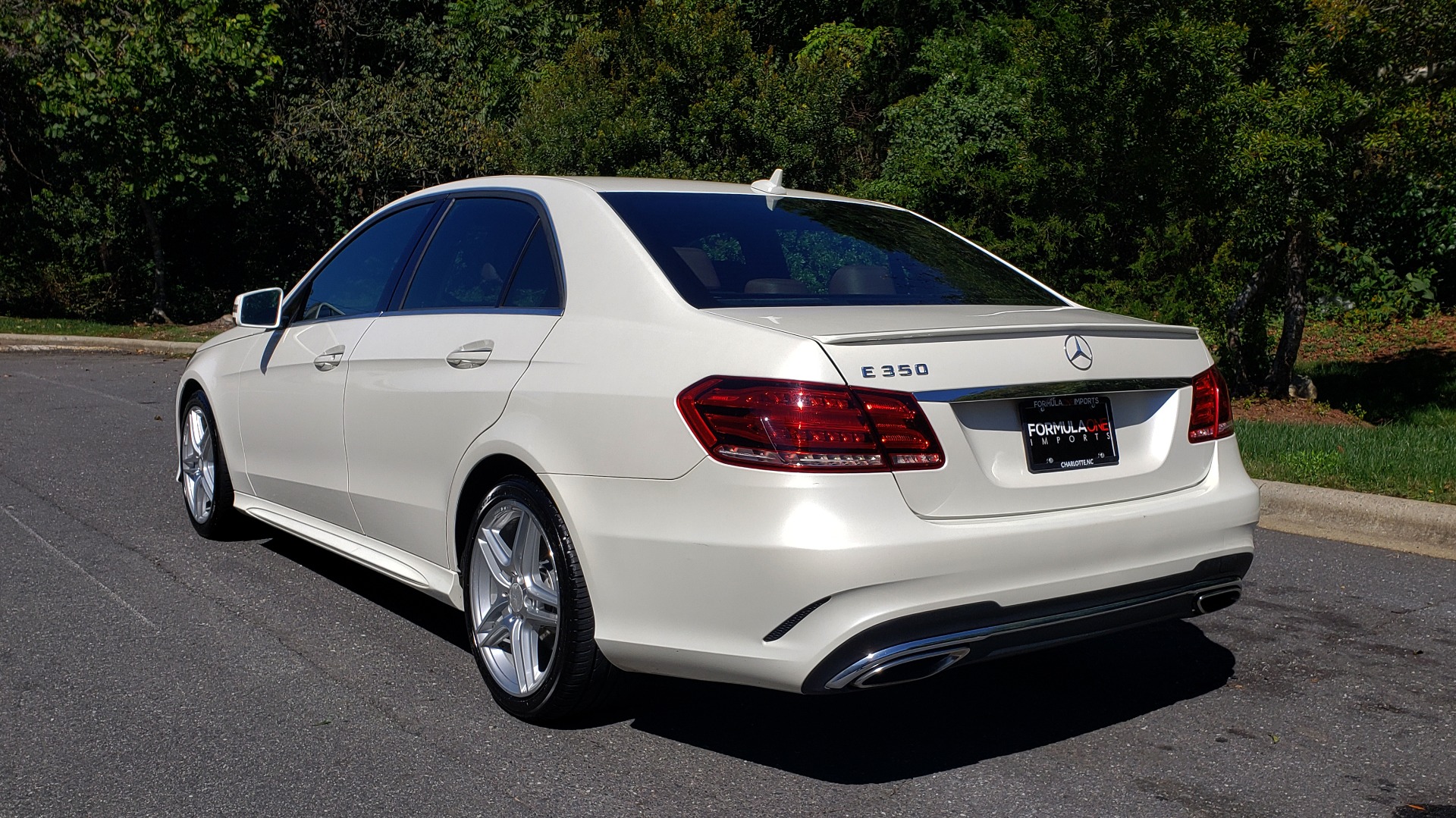 Used 2014 Mercedes-Benz E-CLASS E 350 SPORT / PREM 1 PKG / NAV / LIGHTING / KEYLESS-GO for sale Sold at Formula Imports in Charlotte NC 28227 3
