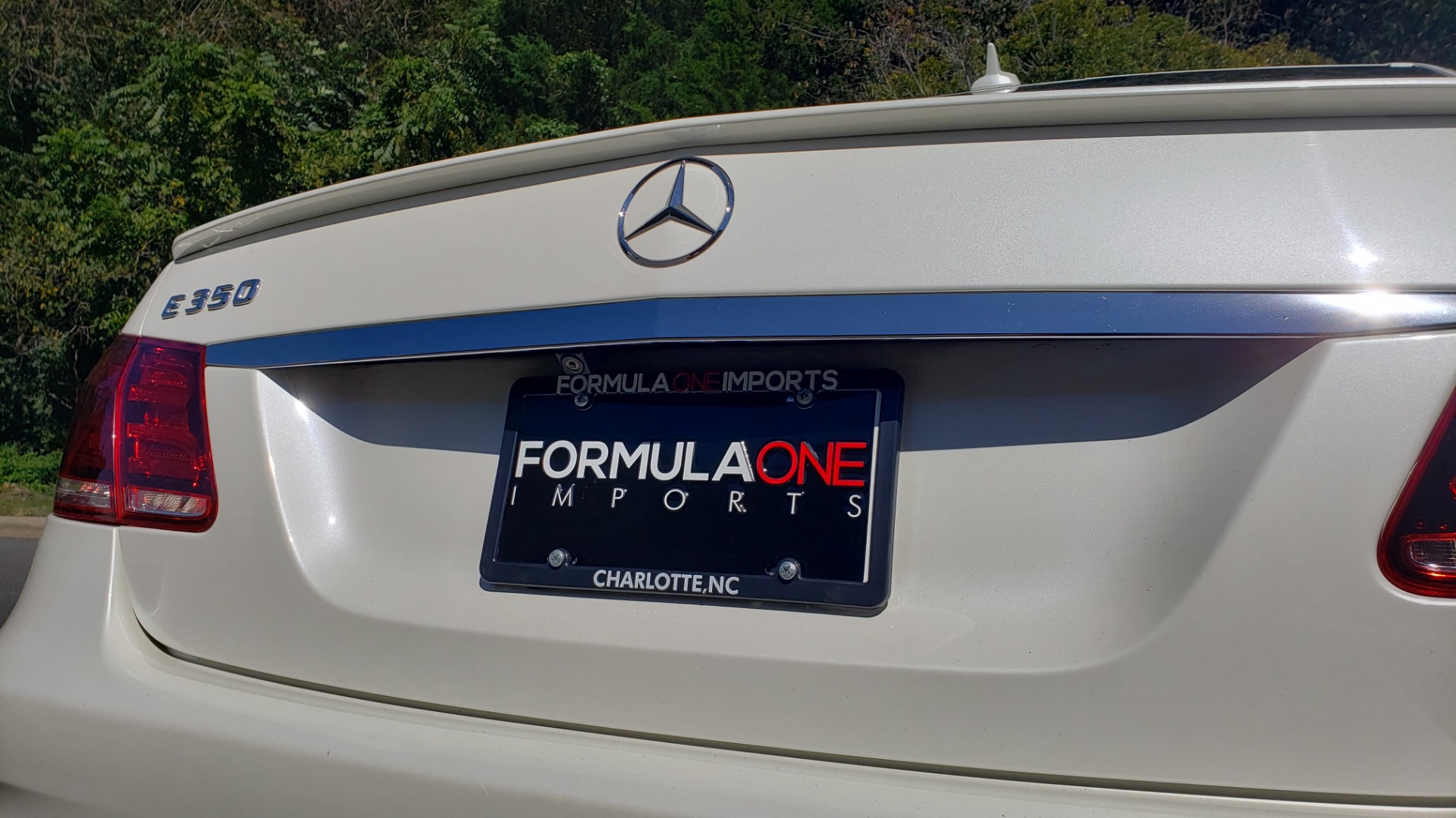 Used 2014 Mercedes-Benz E-CLASS E 350 SPORT / PREM 1 PKG / NAV / LIGHTING / KEYLESS-GO for sale Sold at Formula Imports in Charlotte NC 28227 30