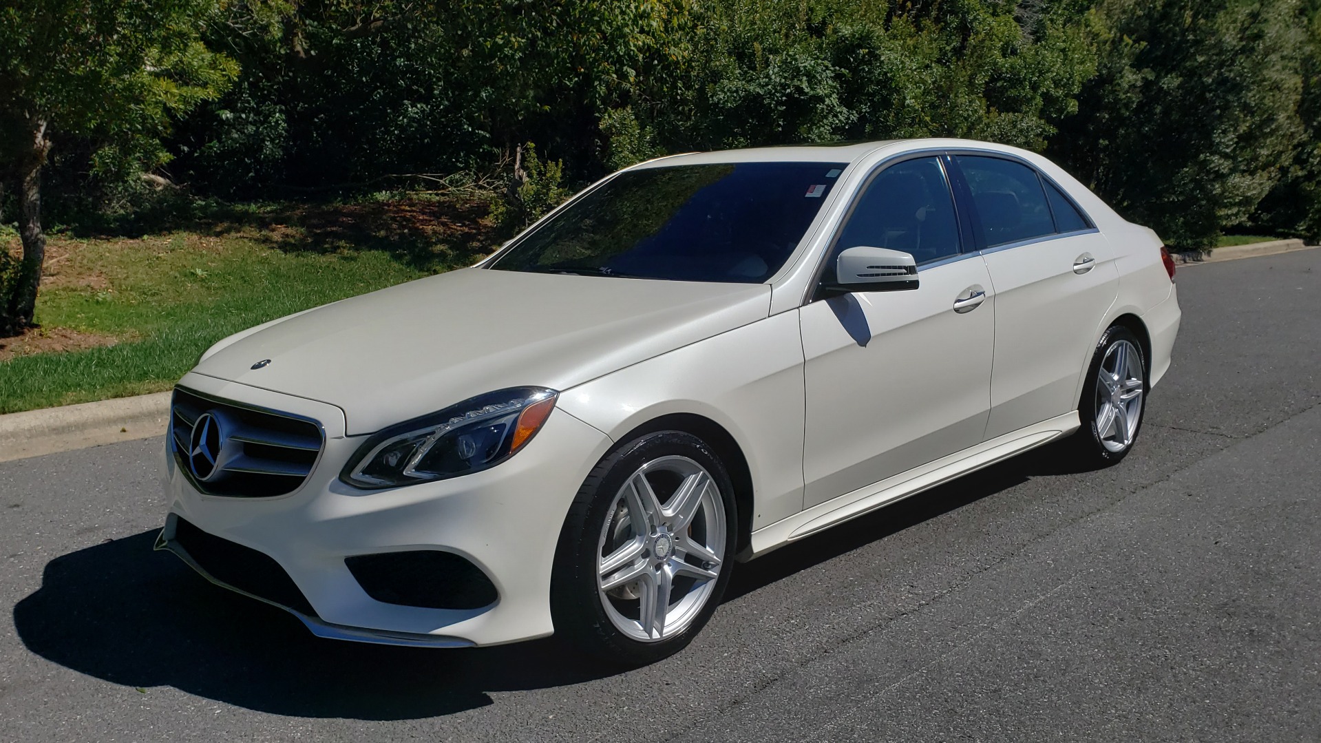 Used 2014 Mercedes-Benz E-CLASS E 350 SPORT / PREM 1 PKG / NAV / LIGHTING / KEYLESS-GO for sale Sold at Formula Imports in Charlotte NC 28227 1