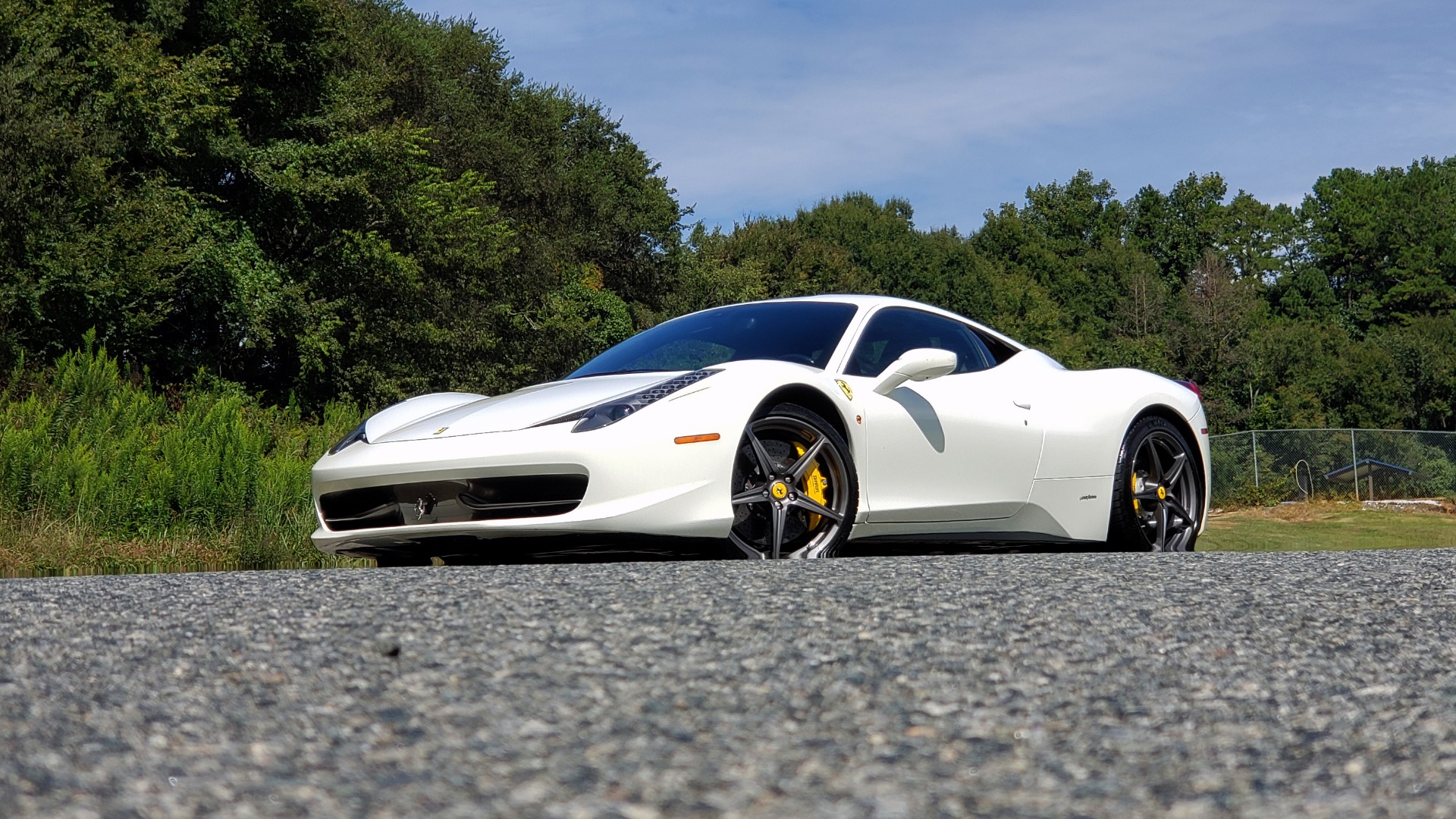 Used 2012 Ferrari 458 ITALIA COUPE / 4.5L V8 / 7-SPEED AUTO / LOW MILES SUPER CLEAN for sale Sold at Formula Imports in Charlotte NC 28227 2