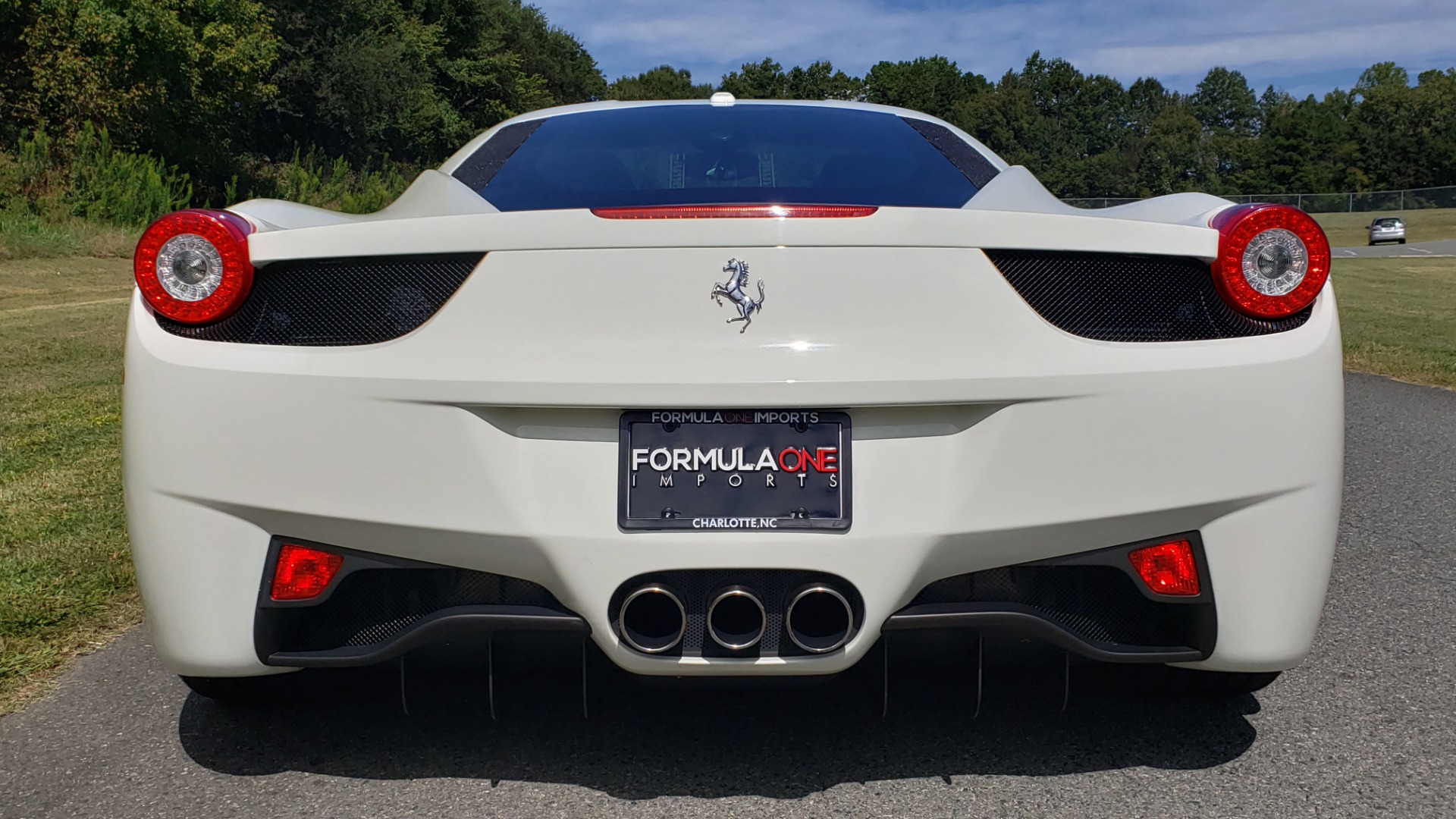 Used 2012 Ferrari 458 ITALIA COUPE / 4.5L V8 / 7-SPEED AUTO / LOW MILES SUPER CLEAN for sale Sold at Formula Imports in Charlotte NC 28227 49