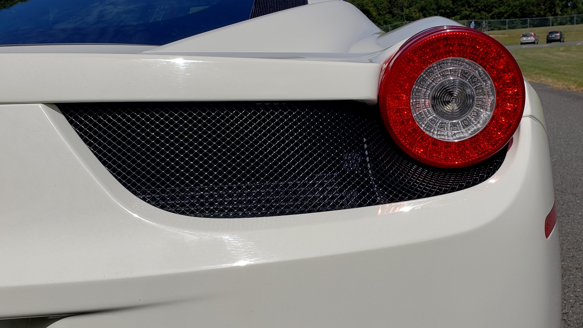 Used 2012 Ferrari 458 ITALIA COUPE / 4.5L V8 / 7-SPEED AUTO / LOW MILES SUPER CLEAN for sale Sold at Formula Imports in Charlotte NC 28227 51