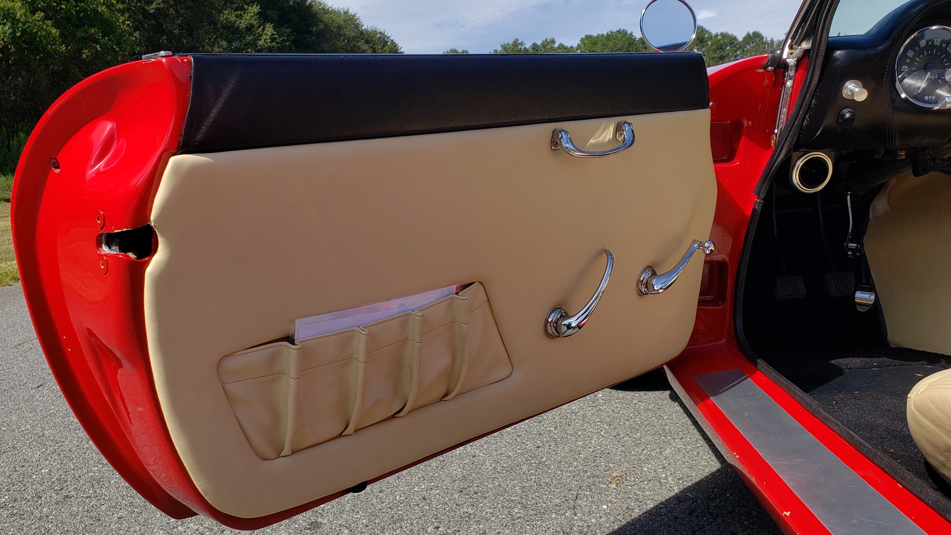 Used 1961 Ferrari 250GT SWB CALIFORNIA REPLICA / 302CI V8 / TREMEC 5-SPEED for sale Sold at Formula Imports in Charlotte NC 28227 20