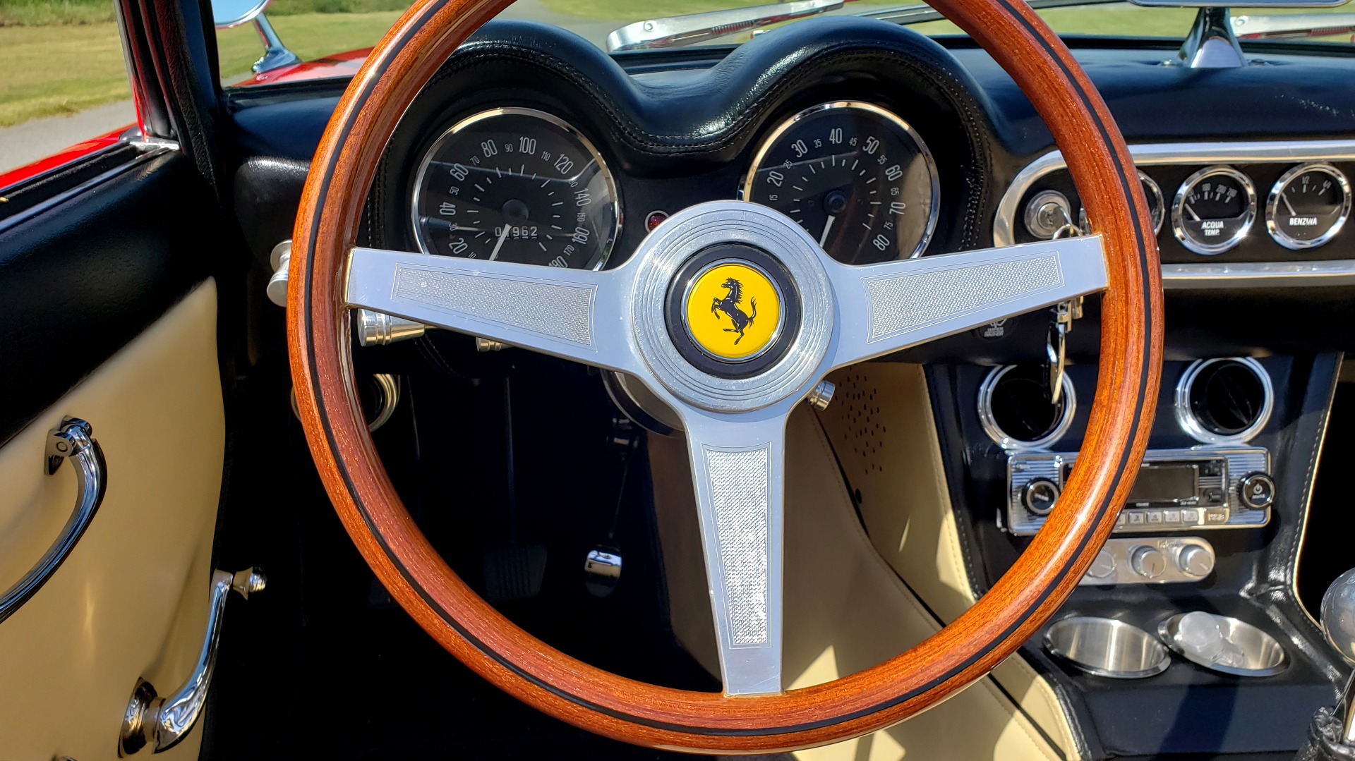 Used 1961 Ferrari 250GT SWB CALIFORNIA REPLICA / 302CI V8 / TREMEC 5-SPEED for sale Sold at Formula Imports in Charlotte NC 28227 21