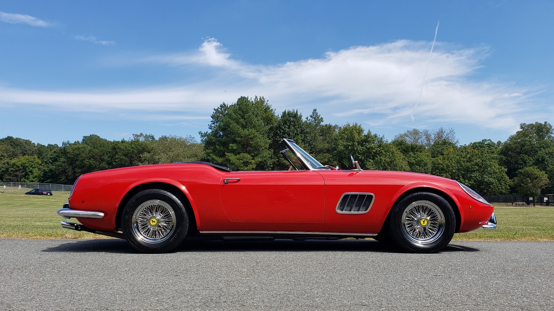 Used 1961 Ferrari 250GT SWB CALIFORNIA REPLICA / 302CI V8 / TREMEC 5-SPEED for sale Sold at Formula Imports in Charlotte NC 28227 4