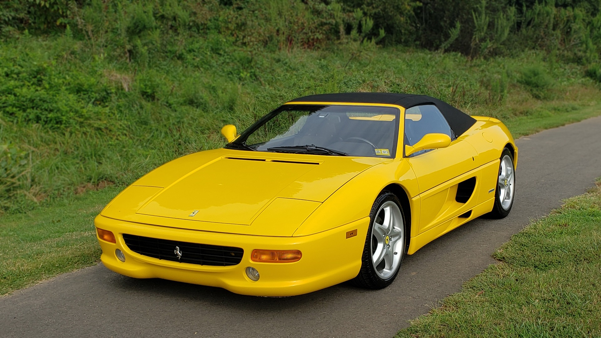 Used 1996 Ferrari F355 SPIDER / GATED 6-SPEED MANUAL / LOW MILES / NEW TIRES for sale Sold at Formula Imports in Charlotte NC 28227 6