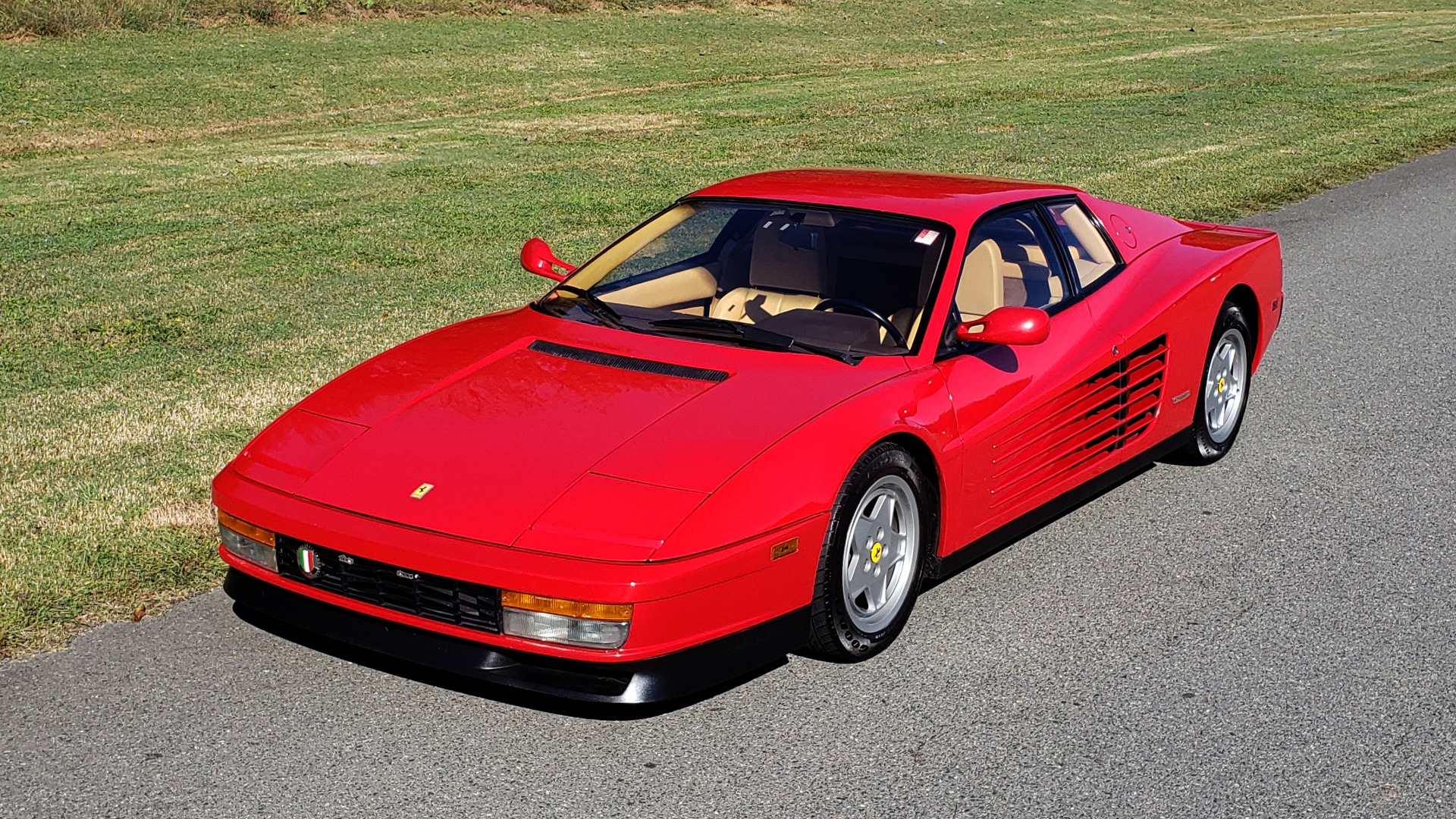 Used 1988 Ferrari TESTAROSSA COUPE / 4.9L FLAT-12 / 5-SPEED MANUAL / LOW MILES SUPER CLEAN for sale Sold at Formula Imports in Charlotte NC 28227 2
