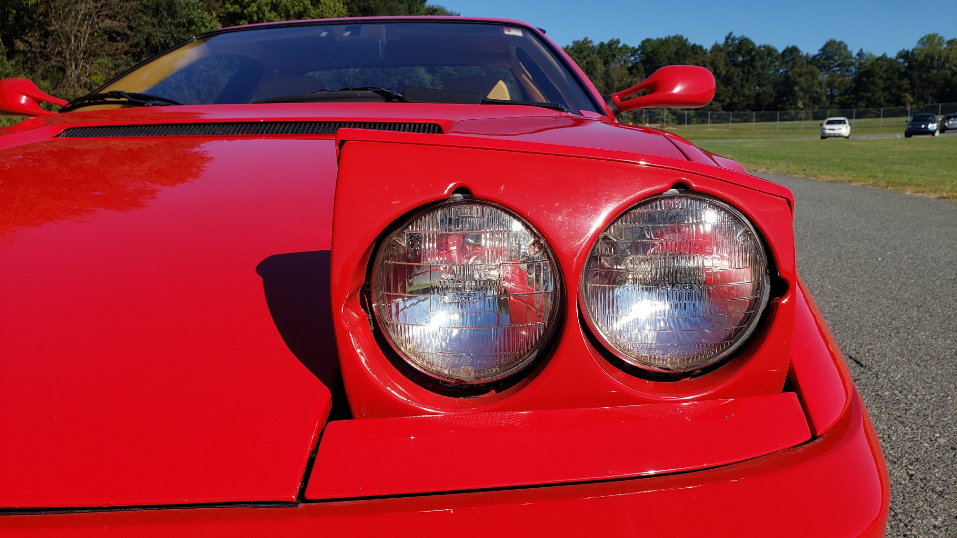 Used 1988 Ferrari TESTAROSSA COUPE / 4.9L FLAT-12 / 5-SPEED MANUAL / LOW MILES SUPER CLEAN for sale Sold at Formula Imports in Charlotte NC 28227 33