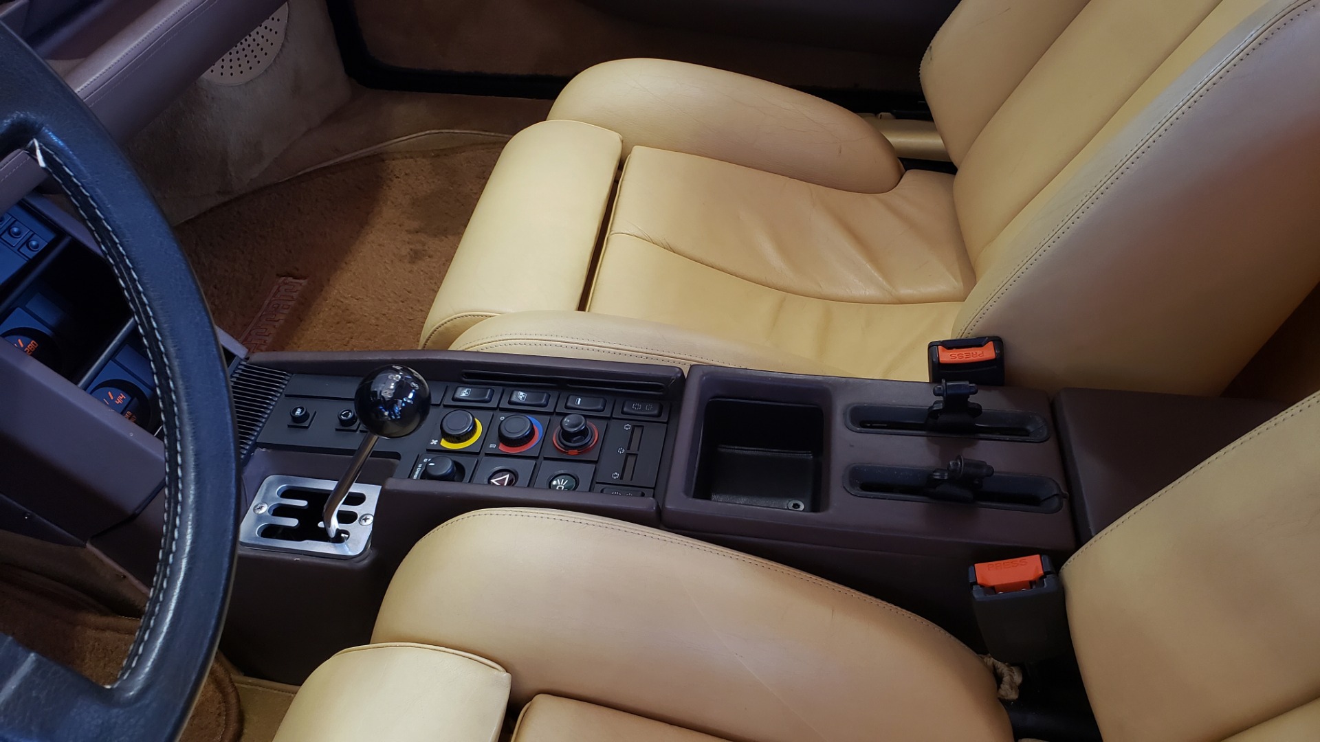 Used 1988 Ferrari TESTAROSSA COUPE / 4.9L FLAT-12 / 5-SPEED MANUAL / LOW MILES SUPER CLEAN for sale Sold at Formula Imports in Charlotte NC 28227 51