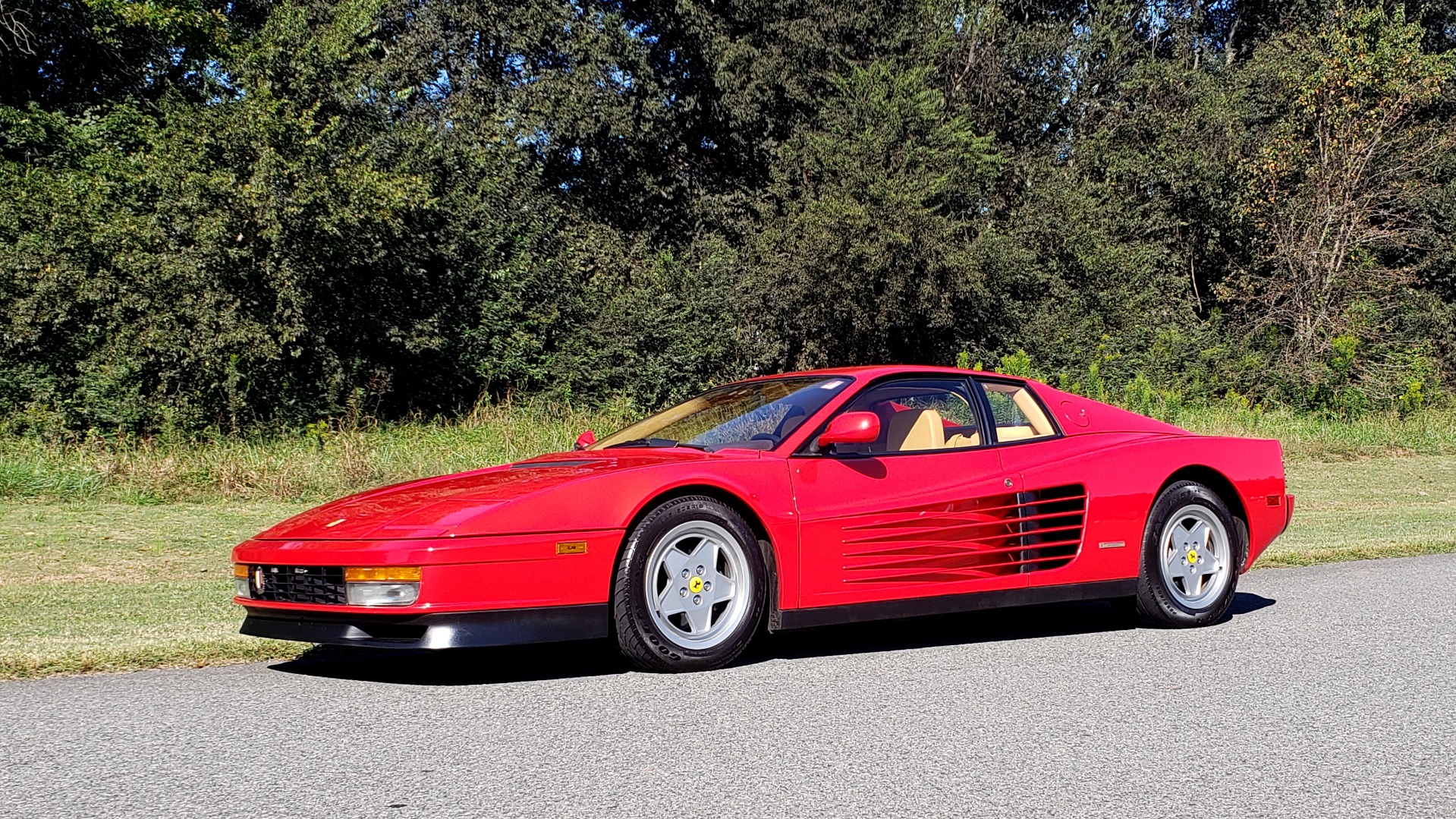 Used 1988 Ferrari TESTAROSSA COUPE / 4.9L FLAT-12 / 5-SPEED MANUAL / LOW MILES SUPER CLEAN for sale Sold at Formula Imports in Charlotte NC 28227 6