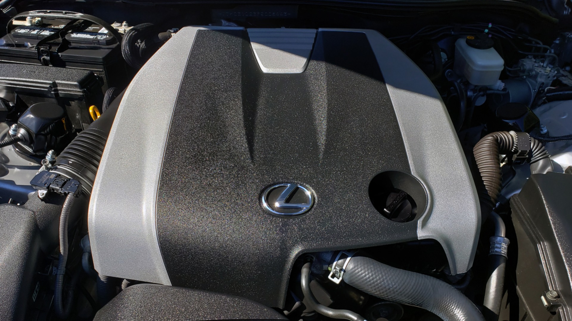 Used 2015 Lexus IS 350 F-SPORT / AWD / NAV / SUNROOF / BSM / REARVIEW for sale Sold at Formula Imports in Charlotte NC 28227 12