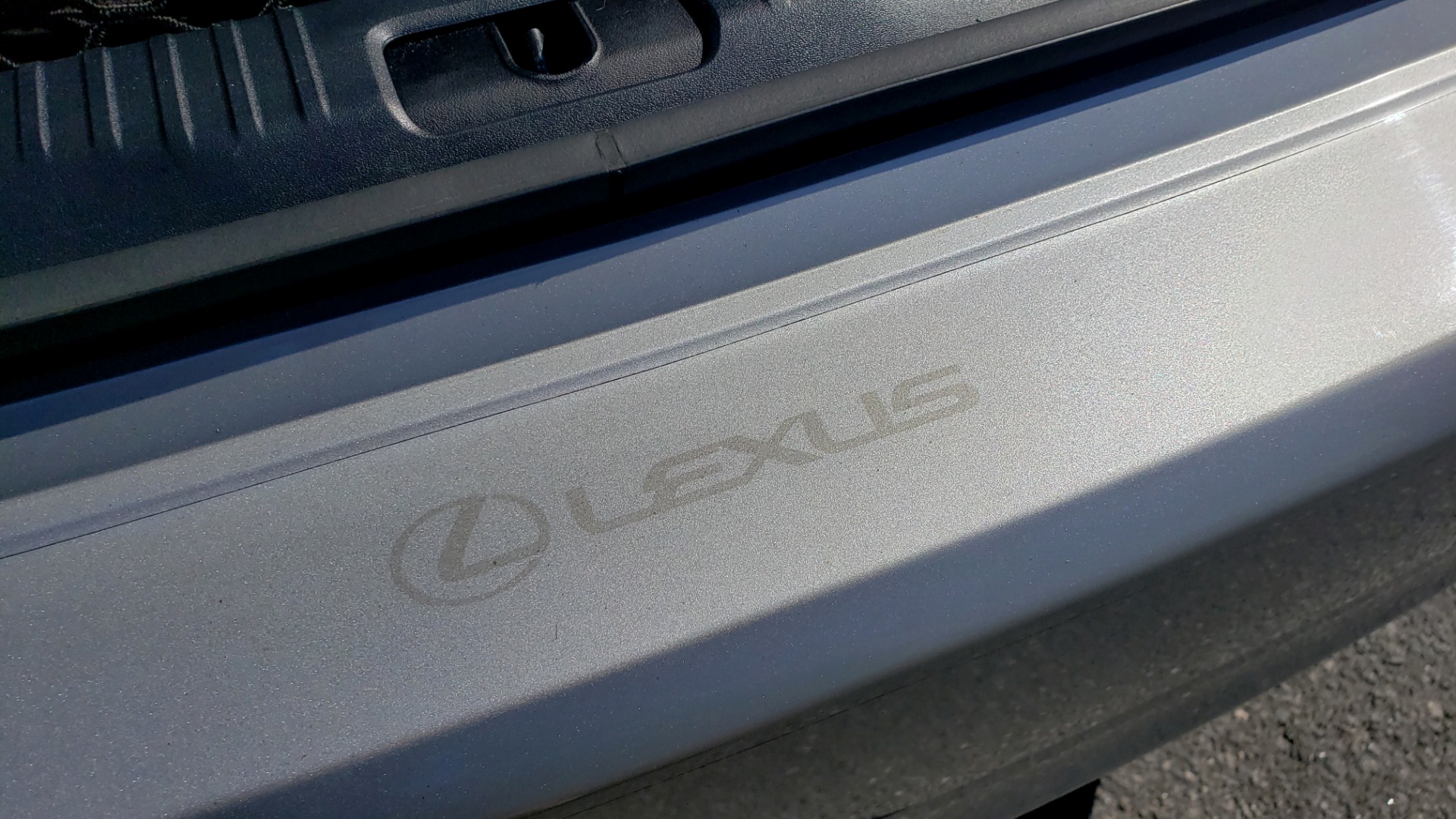 Used 2015 Lexus IS 350 F-SPORT / AWD / NAV / SUNROOF / BSM / REARVIEW for sale Sold at Formula Imports in Charlotte NC 28227 16