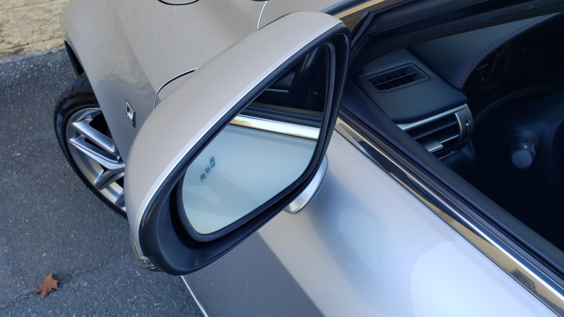 Used 2015 Lexus IS 350 F-SPORT / AWD / NAV / SUNROOF / BSM / REARVIEW for sale Sold at Formula Imports in Charlotte NC 28227 27