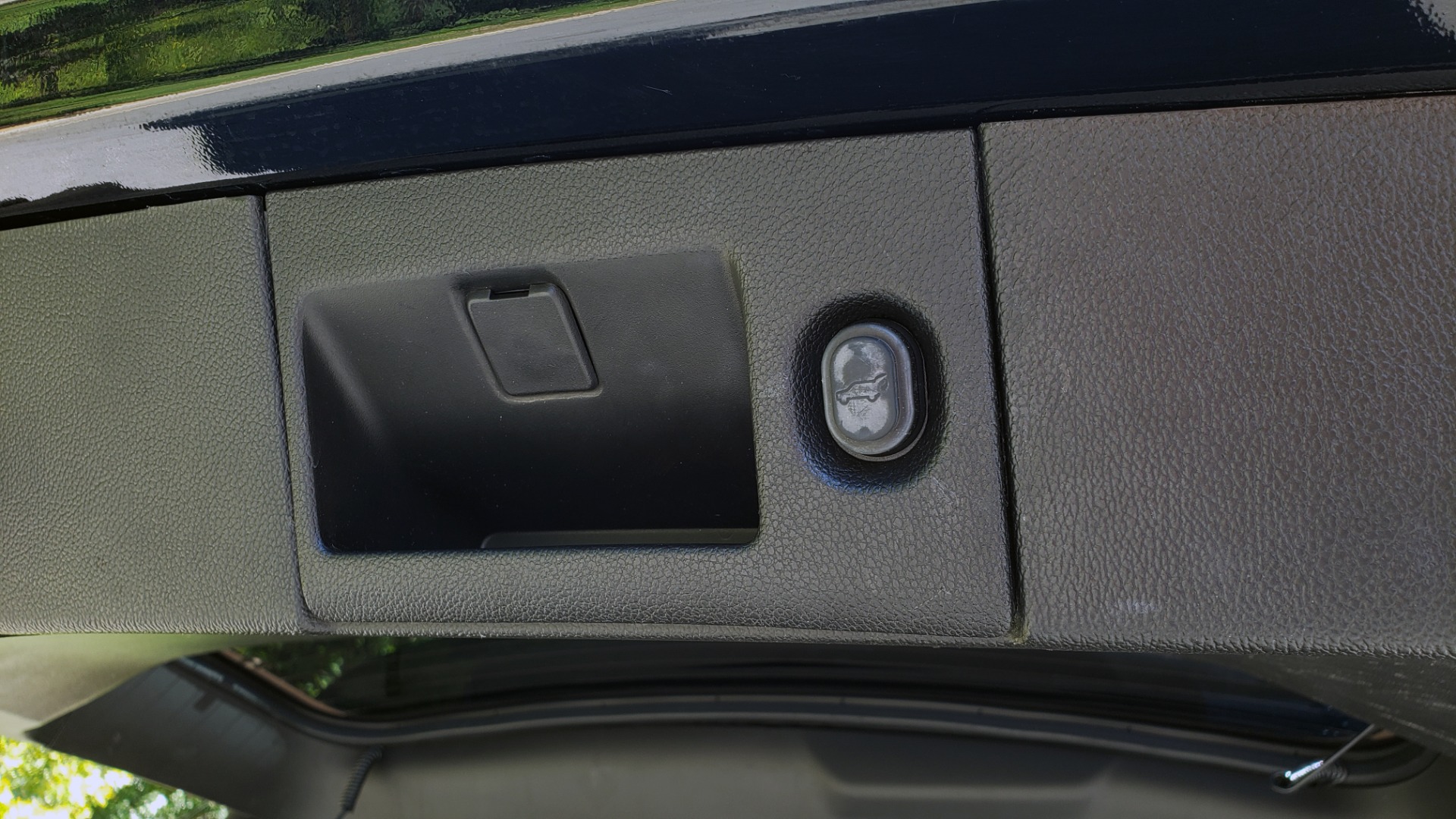 Used 2016 GMC YUKON XL SLT / NAV / BOSE / 3-ROWS - SEATS 8 / REARVIEW for sale Sold at Formula Imports in Charlotte NC 28227 23