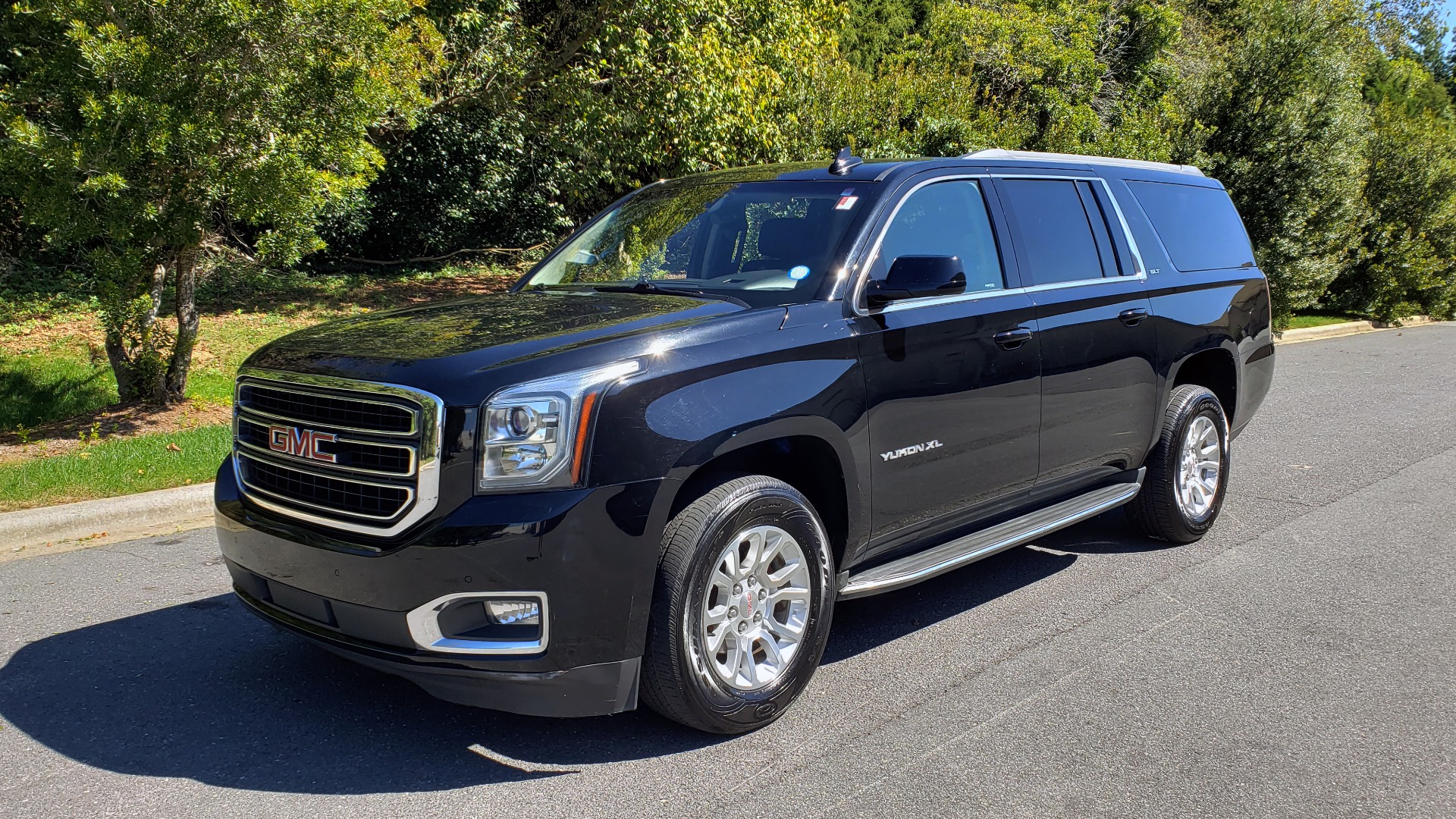 Used 2016 GMC YUKON XL SLT / NAV / BOSE / 3-ROWS - SEATS 8 / REARVIEW for sale Sold at Formula Imports in Charlotte NC 28227 5