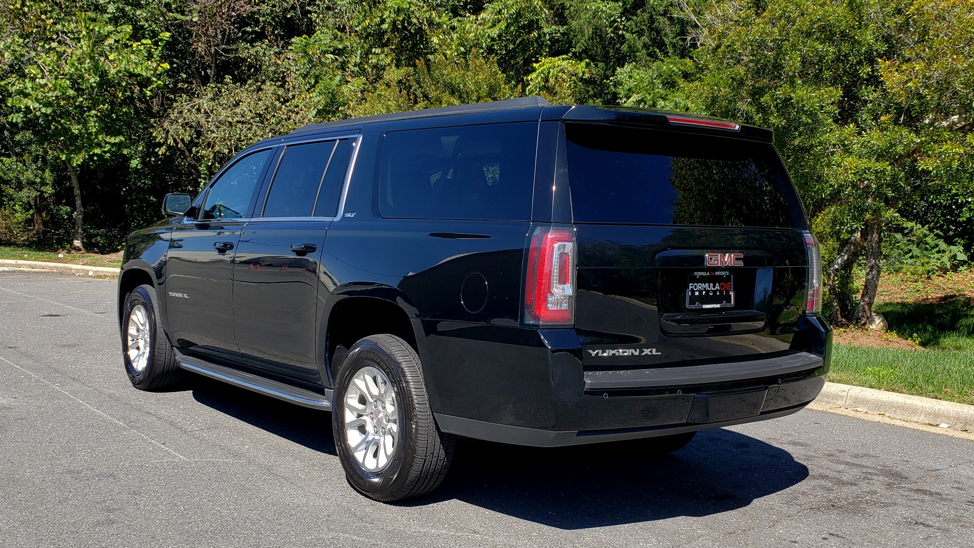 Used 2016 GMC YUKON XL SLT / NAV / BOSE / 3-ROWS - SEATS 8 / REARVIEW for sale Sold at Formula Imports in Charlotte NC 28227 6