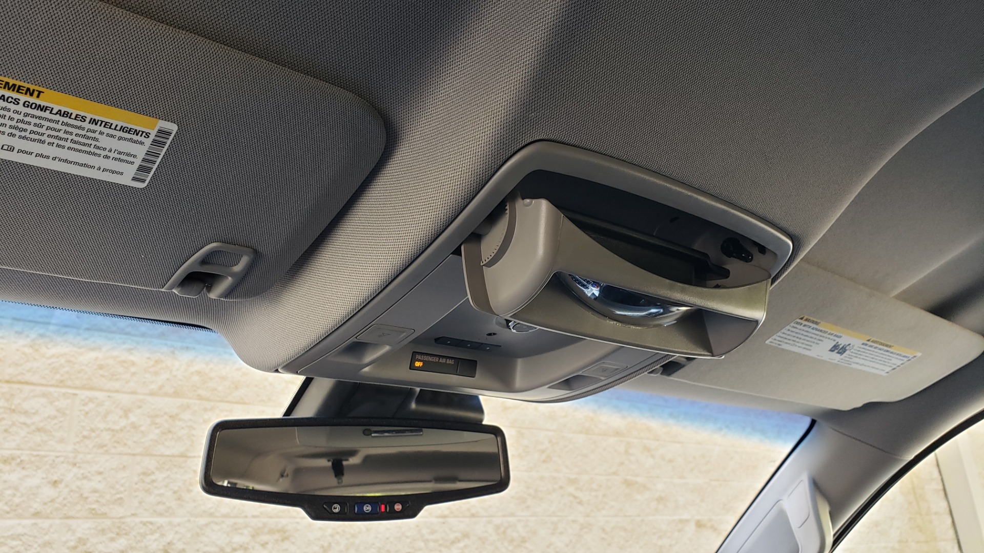 Used 2016 GMC YUKON XL SLT / NAV / BOSE / 3-ROWS - SEATS 8 / REARVIEW for sale Sold at Formula Imports in Charlotte NC 28227 62