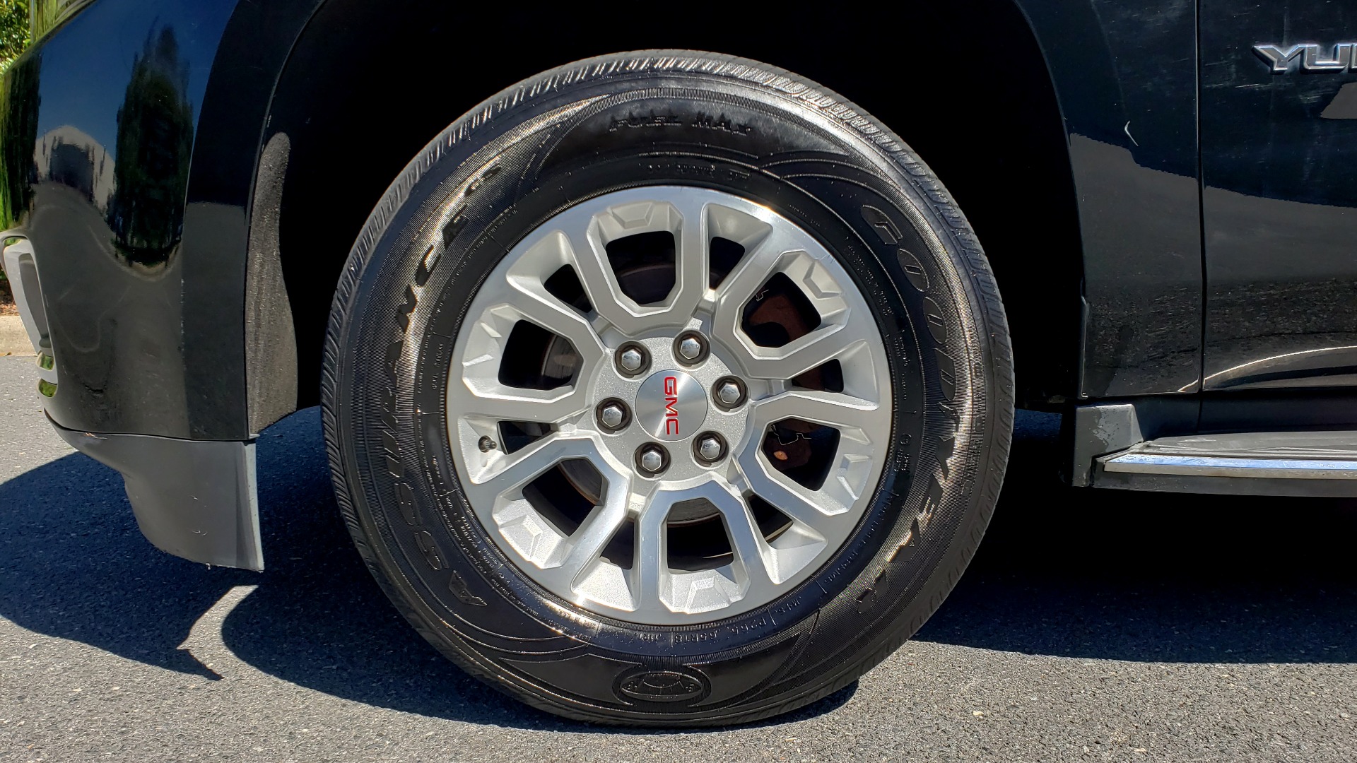 Used 2016 GMC YUKON XL SLT / NAV / BOSE / 3-ROWS - SEATS 8 / REARVIEW for sale Sold at Formula Imports in Charlotte NC 28227 91