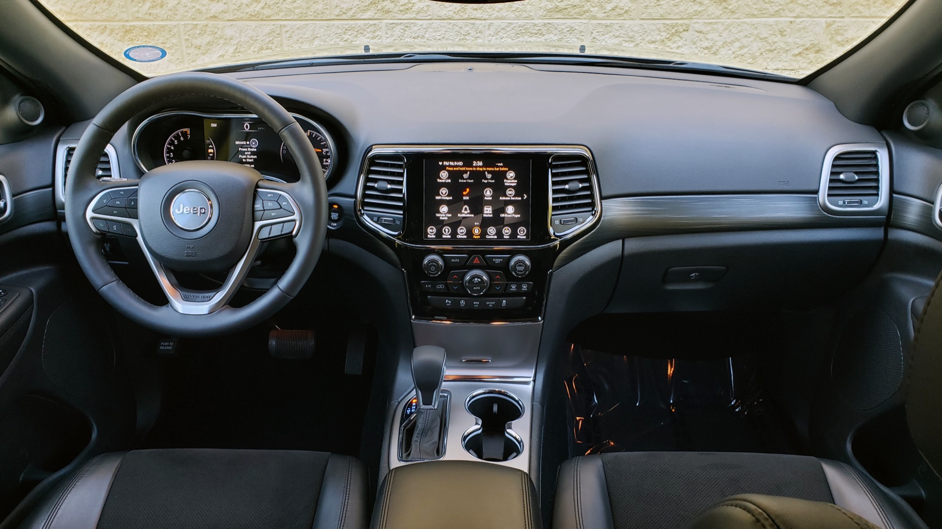 Used 2019 Jeep GRAND CHEROKEE ALTITUDE 4X4 / NAV / WIFI / SUNROOF / REARVIEW for sale Sold at Formula Imports in Charlotte NC 28227 81