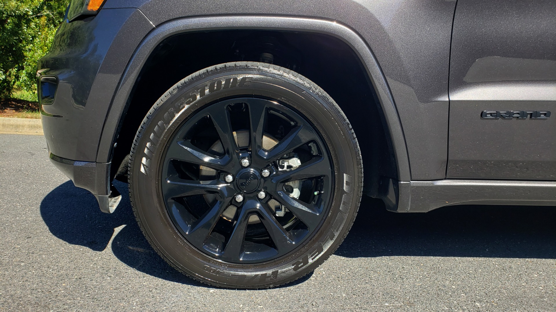 Used 2019 Jeep GRAND CHEROKEE ALTITUDE 4X4 / NAV / WIFI / SUNROOF / REARVIEW for sale Sold at Formula Imports in Charlotte NC 28227 84