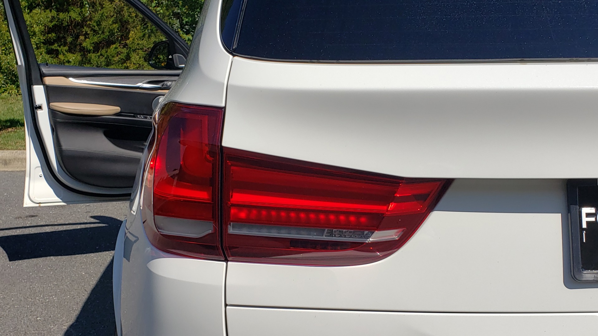 Used 2017 BMW X5 M SPORT / AWD / DRVR ASST / EXEC PKG / B&O SND / NIGHT VIS / PARK ASST for sale Sold at Formula Imports in Charlotte NC 28227 34