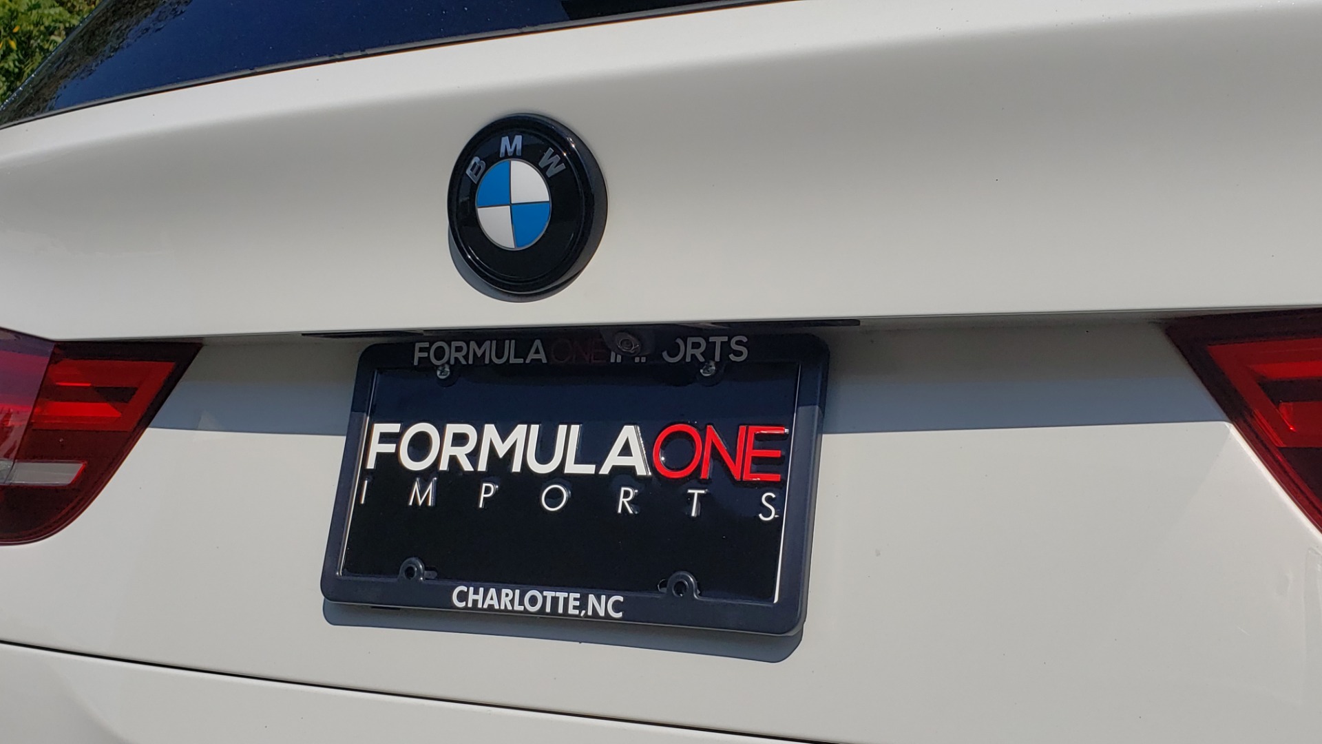 Used 2017 BMW X5 M SPORT / AWD / DRVR ASST / EXEC PKG / B&O SND / NIGHT VIS / PARK ASST for sale Sold at Formula Imports in Charlotte NC 28227 36