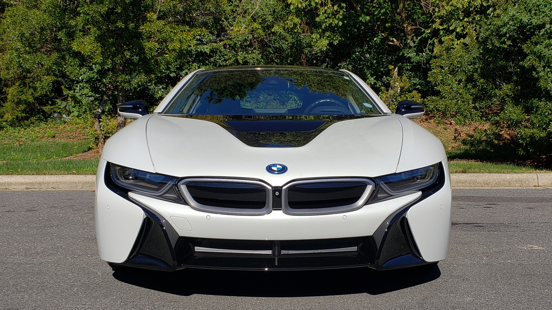 Used 2014 BMW i8 COUPE / TERA WORLD / NAV / CARBON FIBER ROOF / REARVIEW for sale Sold at Formula Imports in Charlotte NC 28227 12