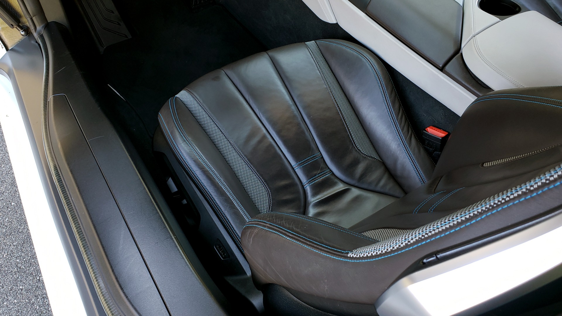 Used 2014 BMW i8 COUPE / TERA WORLD / NAV / CARBON FIBER ROOF / REARVIEW for sale Sold at Formula Imports in Charlotte NC 28227 26