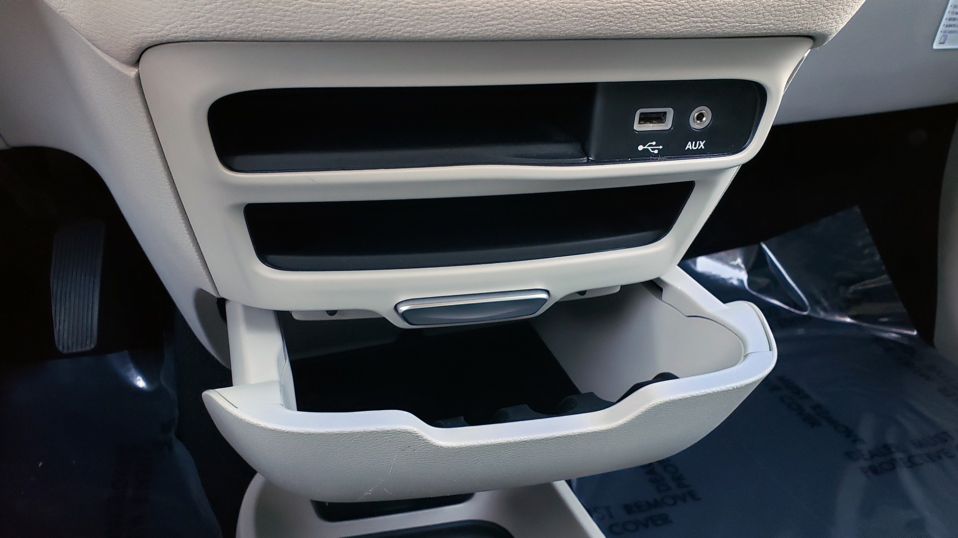Used 2018 Chrysler PACIFICA LIMITED / 3.6L V6 / NAV / PANO-ROOF / 3-ROWS / REARVIEW for sale Sold at Formula Imports in Charlotte NC 28227 55