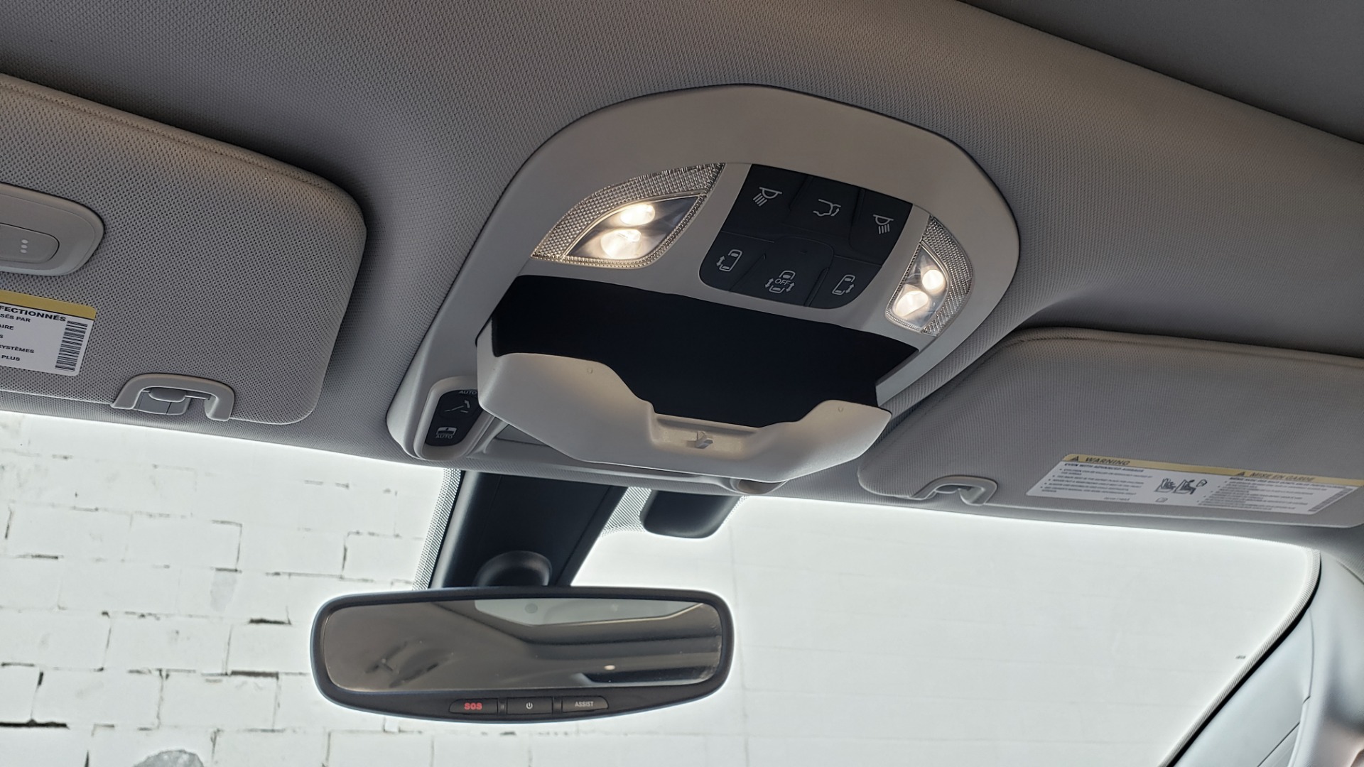 Used 2018 Chrysler PACIFICA LIMITED / 3.6L V6 / NAV / PANO-ROOF / 3-ROWS / REARVIEW for sale Sold at Formula Imports in Charlotte NC 28227 61