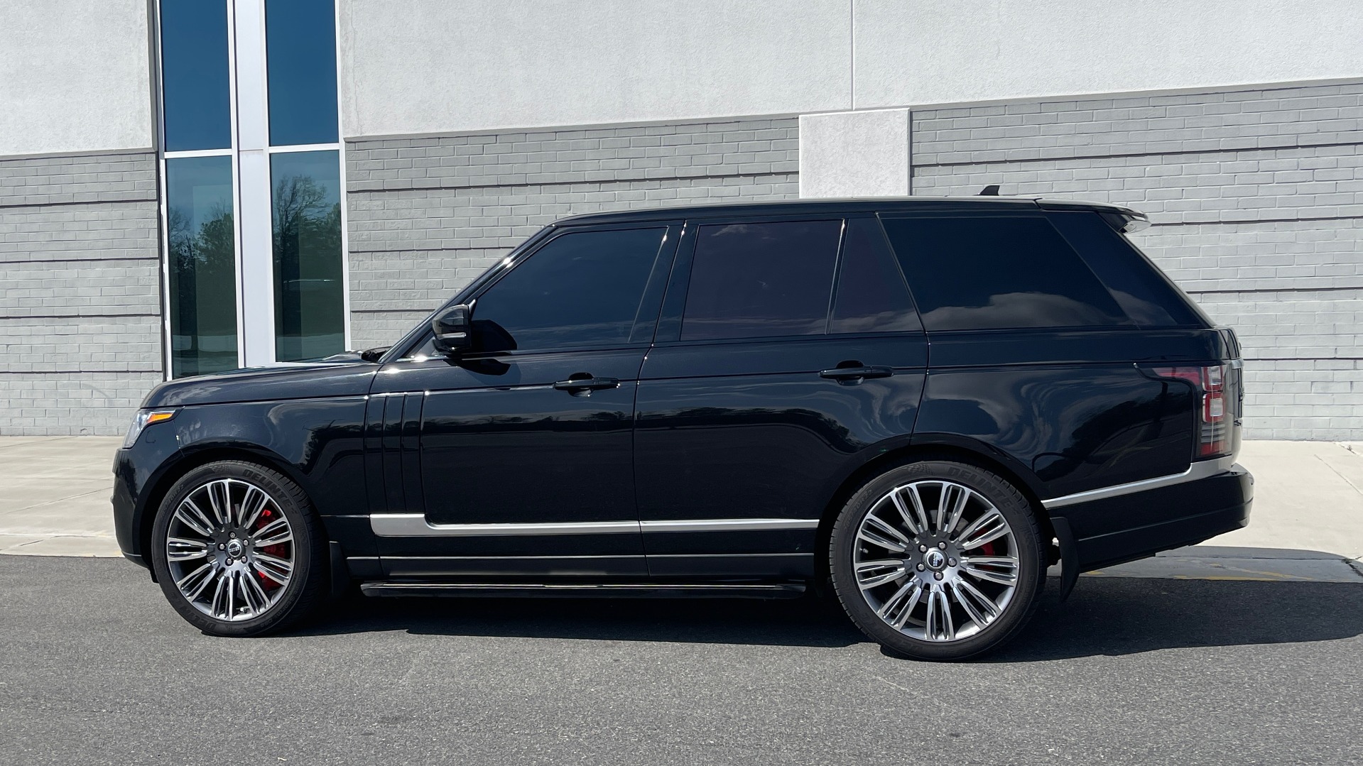 Used 2016 Land Rover Range Rover HSE for sale Sold at Formula Imports in Charlotte NC 28227 2