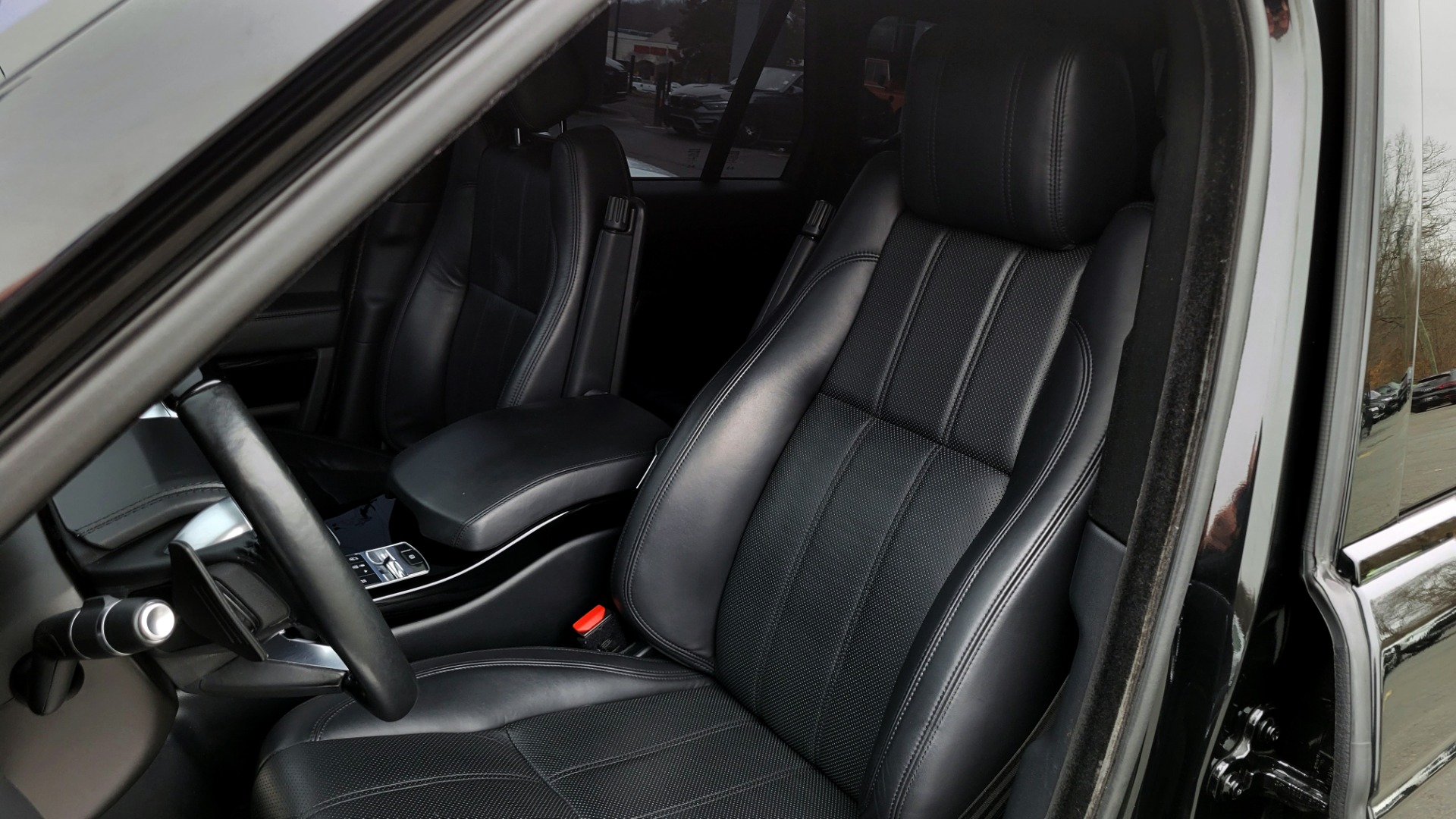 Used 2016 Land Rover Range Rover HSE for sale Sold at Formula Imports in Charlotte NC 28227 20