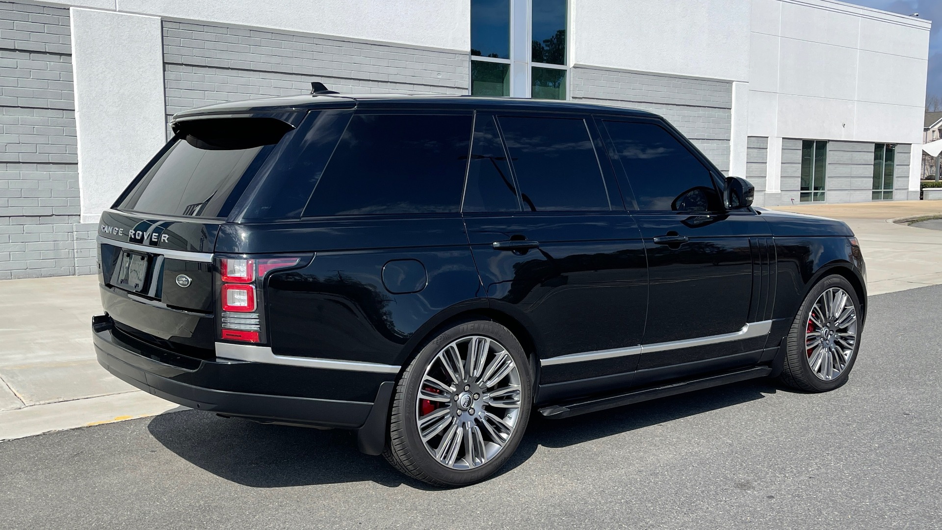 Used 2016 Land Rover Range Rover HSE for sale Sold at Formula Imports in Charlotte NC 28227 5