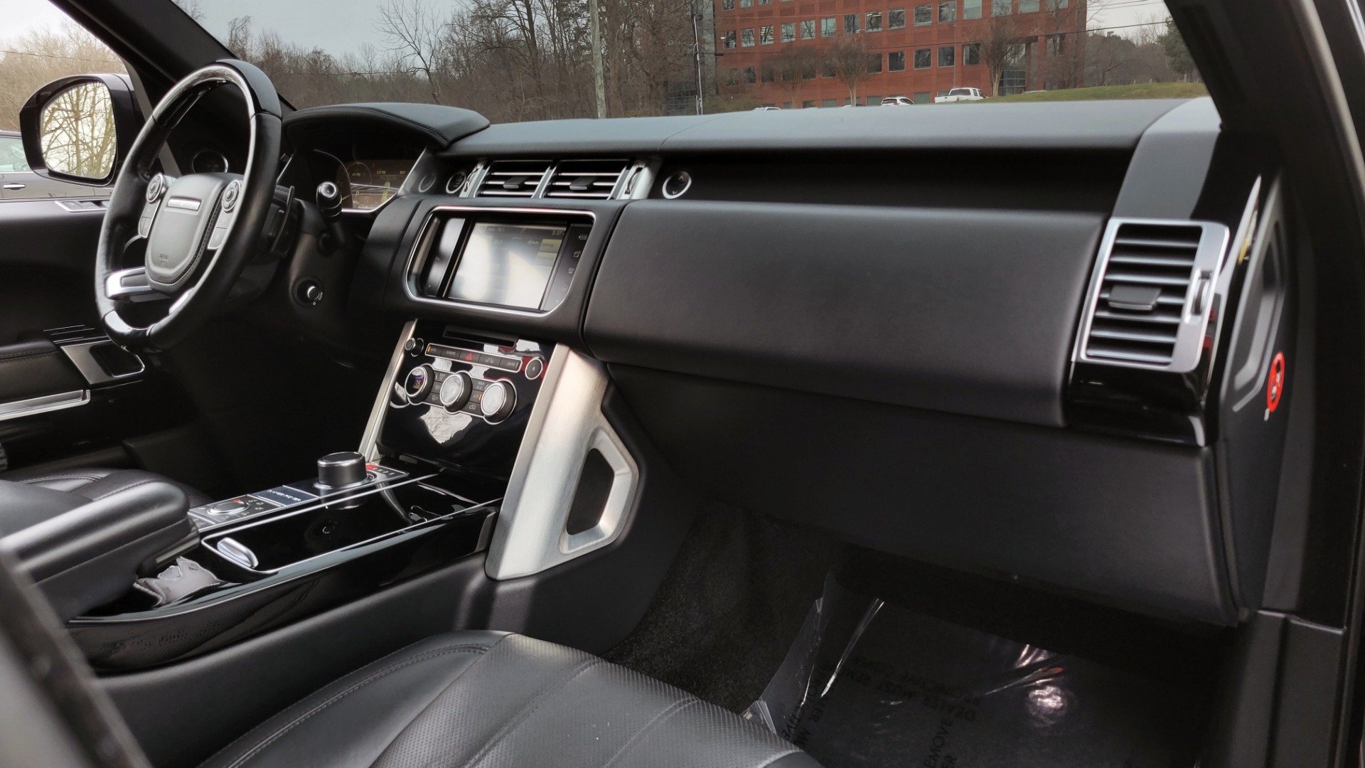 Used 2016 Land Rover Range Rover HSE for sale Sold at Formula Imports in Charlotte NC 28227 52