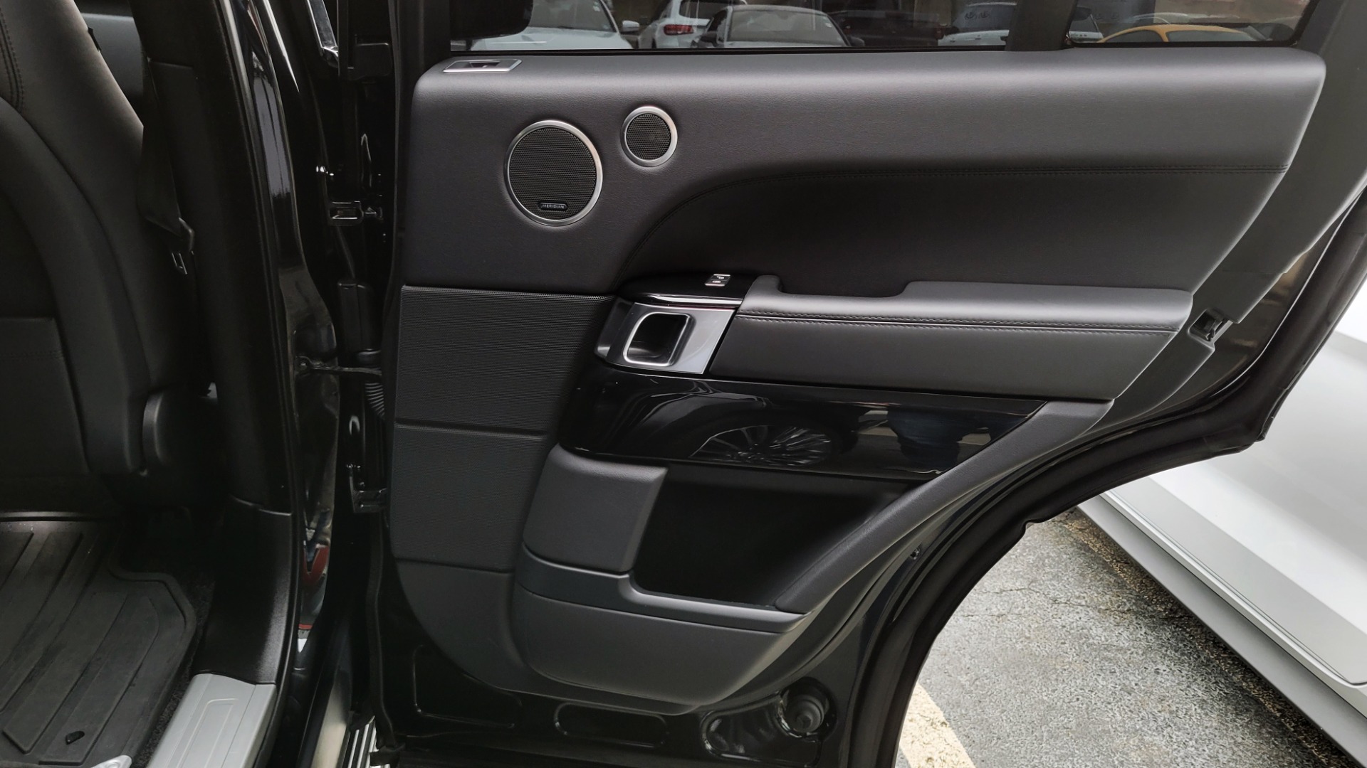Used 2016 Land Rover Range Rover HSE for sale Sold at Formula Imports in Charlotte NC 28227 54