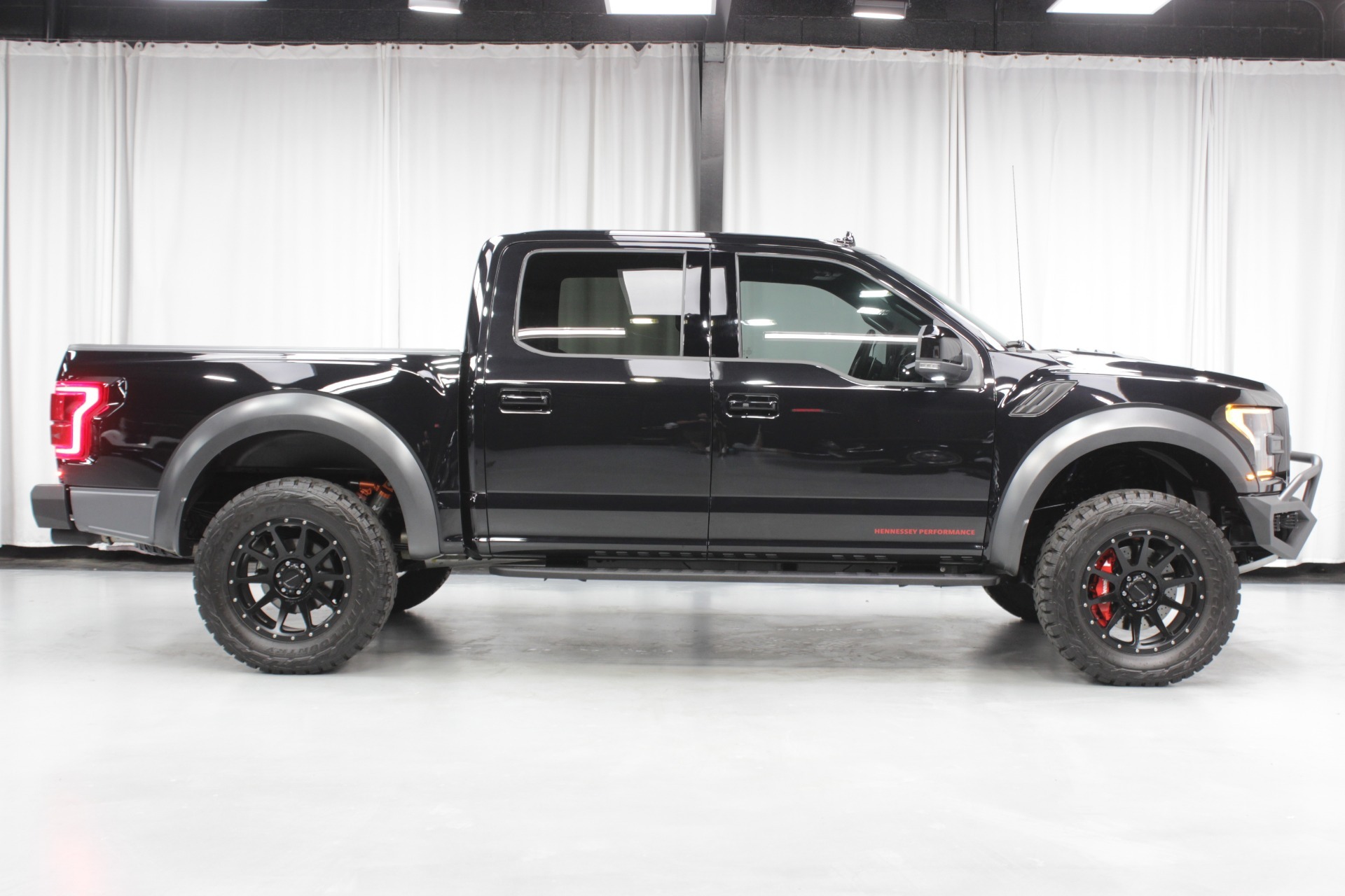 Used 2019 Ford F-150 RAPTOR 4x4 HENNESSY VELOCIRAPTOR VR600 UPGRADE (600HP) for sale Sold at Formula Imports in Charlotte NC 28227 6