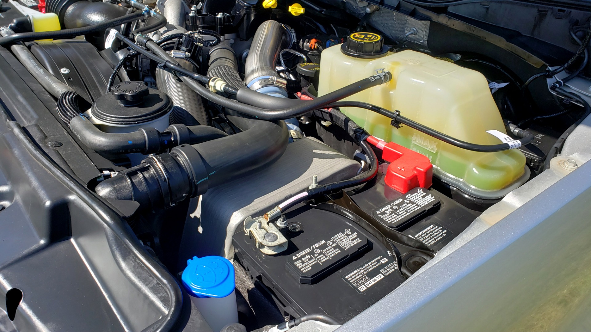 Used 2019 Ford SUPER DUTY F-250 SRW LARIAT 4WD / NAV / PANO-ROOF / B&O SND / REARVIEW / TAILGATE STEP for sale Sold at Formula Imports in Charlotte NC 28227 28