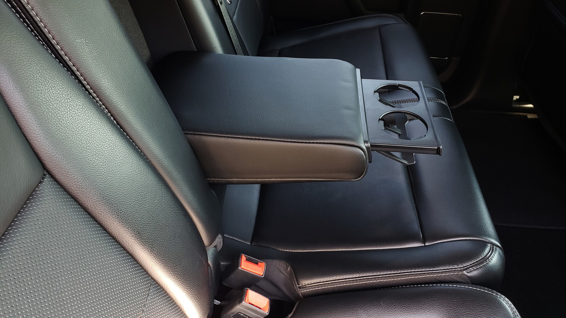 Used 2019 Ford SUPER DUTY F-250 SRW LARIAT 4WD / NAV / PANO-ROOF / B&O SND / REARVIEW / TAILGATE STEP for sale Sold at Formula Imports in Charlotte NC 28227 75