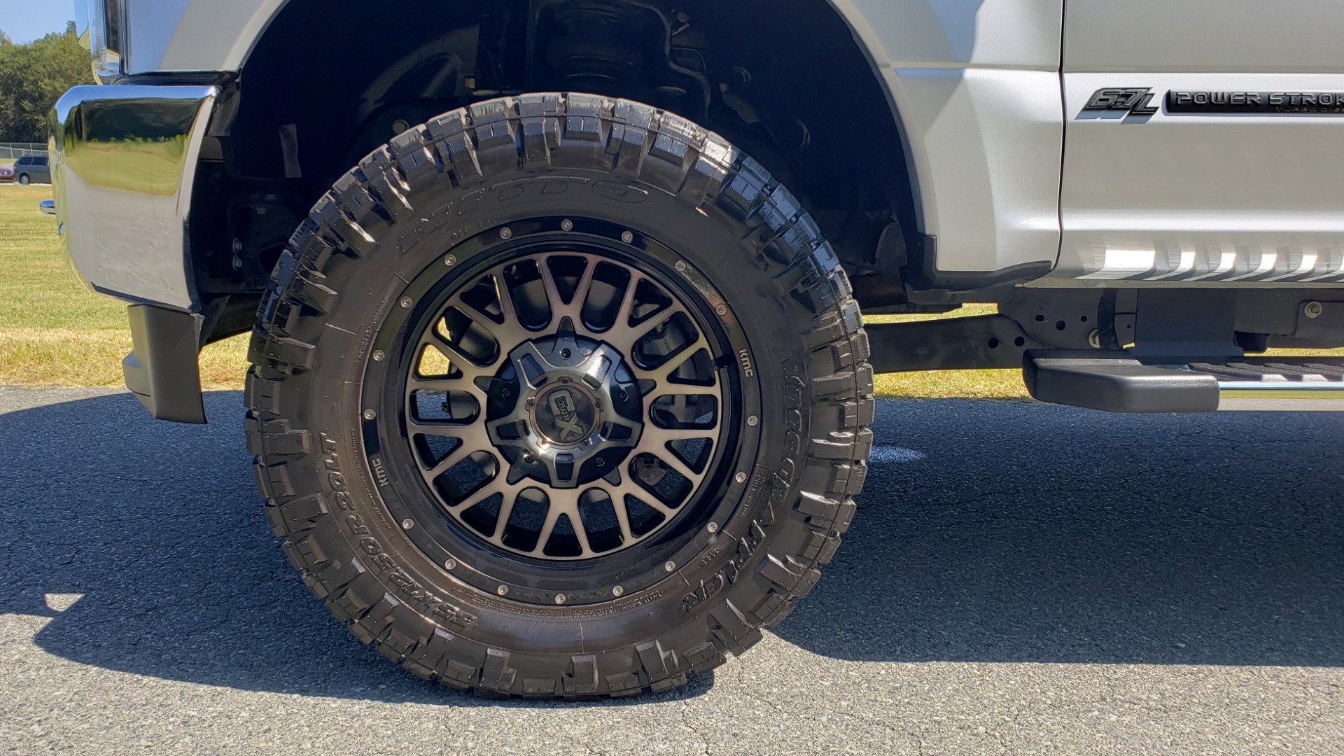 Used 2019 Ford SUPER DUTY F-250 SRW LARIAT 4WD / NAV / PANO-ROOF / B&O SND / REARVIEW / TAILGATE STEP for sale Sold at Formula Imports in Charlotte NC 28227 85