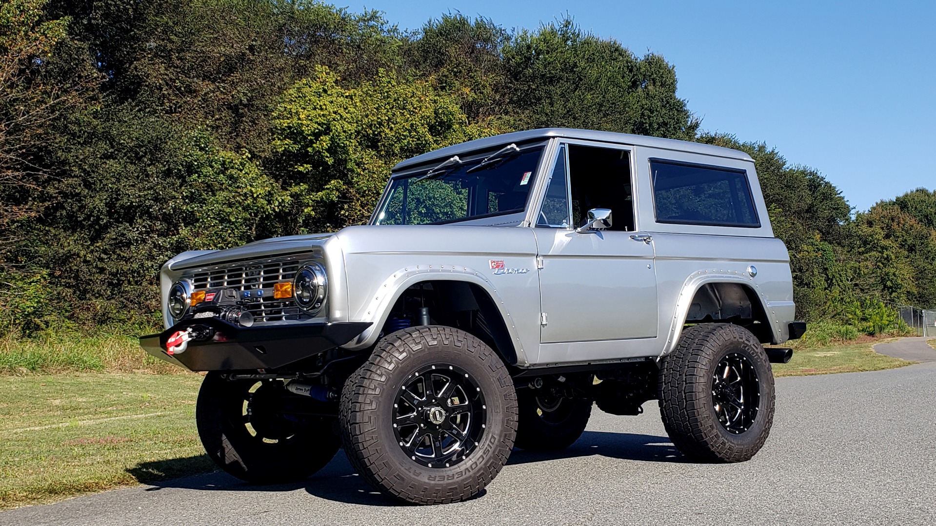 Used 1977 Ford BRONCO SPORT / CUSTOM RESTO-MOD / 5.0L COYOTE MOTOR / 4X4 / LEATHER for sale Sold at Formula Imports in Charlotte NC 28227 45