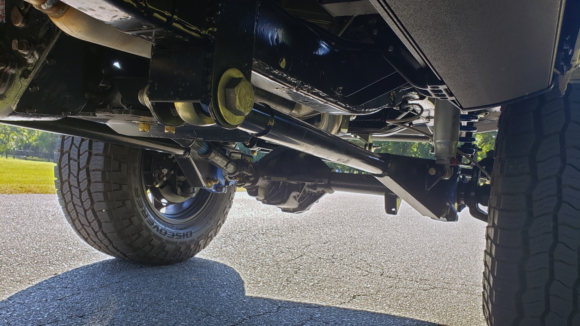 Used 1977 Ford BRONCO SPORT / CUSTOM RESTO-MOD / 5.0L COYOTE MOTOR / 4X4 / LEATHER for sale Sold at Formula Imports in Charlotte NC 28227 86