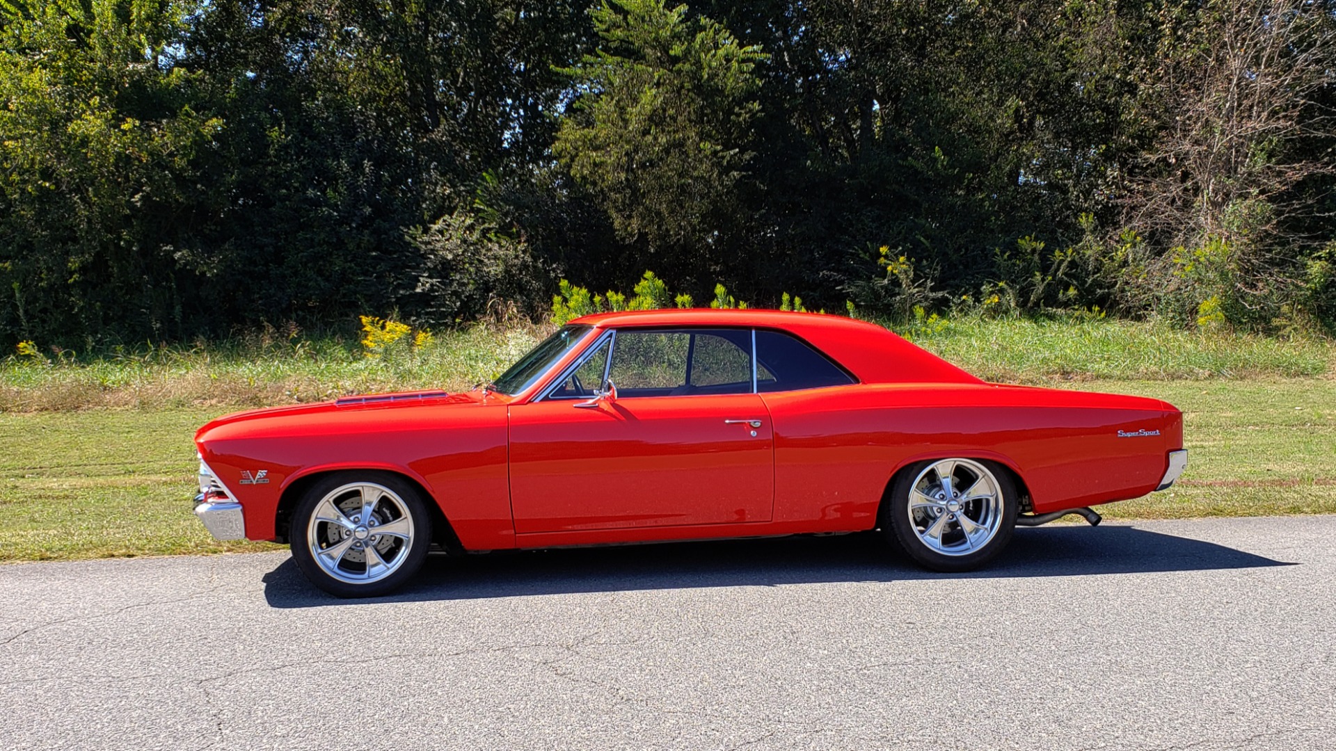Used 1966 Chevrolet CHEVELLE SS 396 CUSTOM RESTO-MOD / 4-SPEED MANUAL / 12-BOLT REAR for sale Sold at Formula Imports in Charlotte NC 28227 6