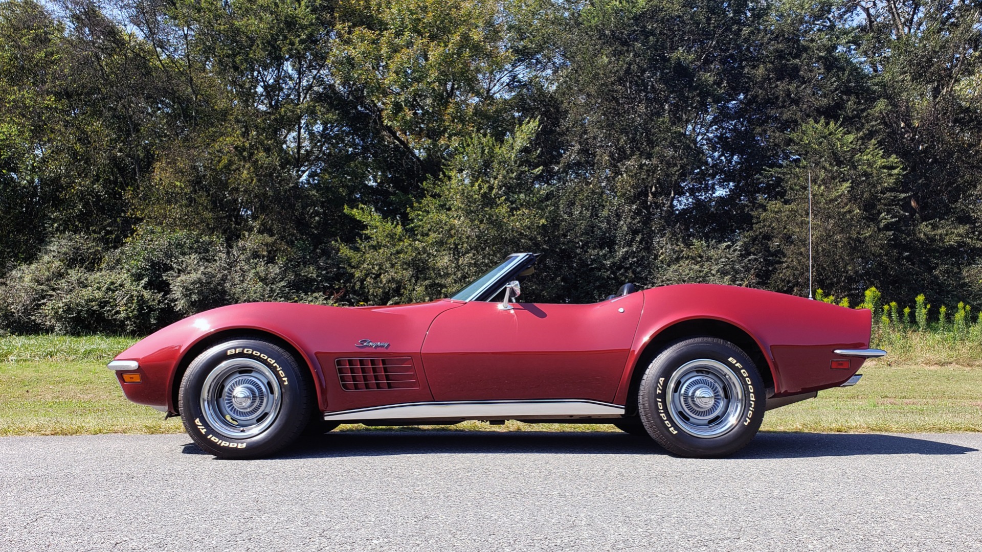 Used 1970 Chevrolet CORVETTE CONVERTIBLE / 454CI V8 / AUTO / NEW BLACK TOP / NUMBERS MATCH for sale Sold at Formula Imports in Charlotte NC 28227 5