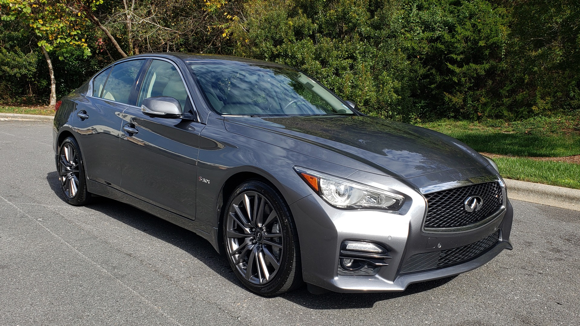 Used 2016 INFINITI Q50 3.0T RED SPORT 400 / NAV / PREM PLUS / BLIND SPOT / REARVIEW for sale Sold at Formula Imports in Charlotte NC 28227 4