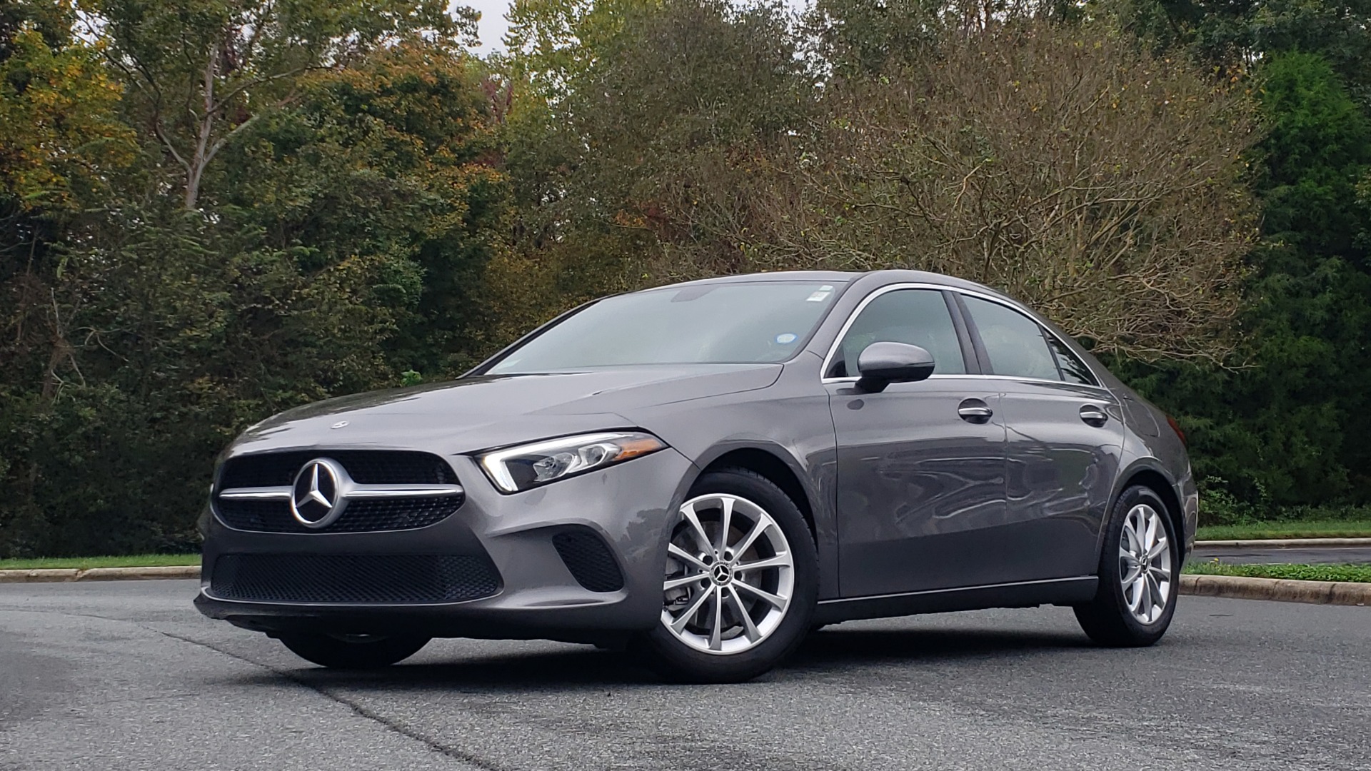 Used 2019 Mercedes-Benz A-CLASS A 220 SEDAN / PREMIUM PKG / SUNROOF / BSA / REARVIEW for sale Sold at Formula Imports in Charlotte NC 28227 3