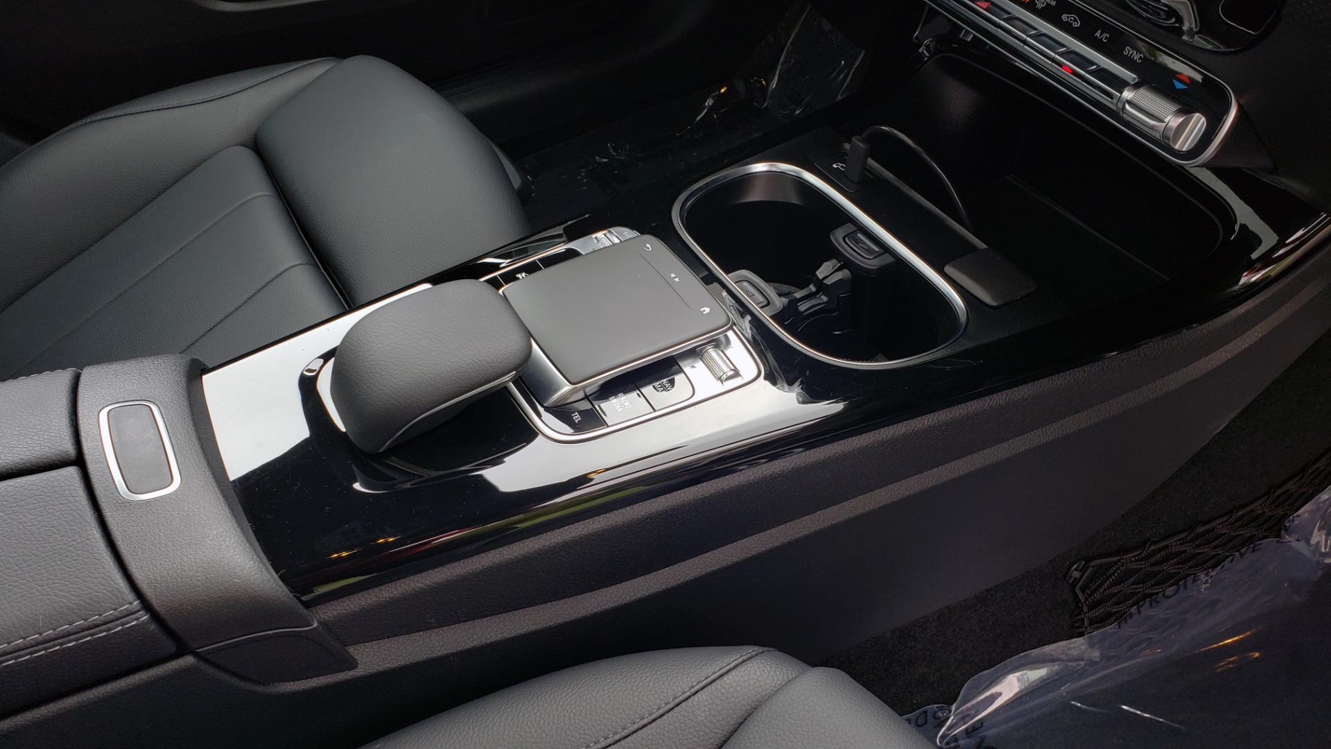 Used 2019 Mercedes-Benz A-CLASS A 220 SEDAN / PREMIUM PKG / SUNROOF / BSA / REARVIEW for sale Sold at Formula Imports in Charlotte NC 28227 82